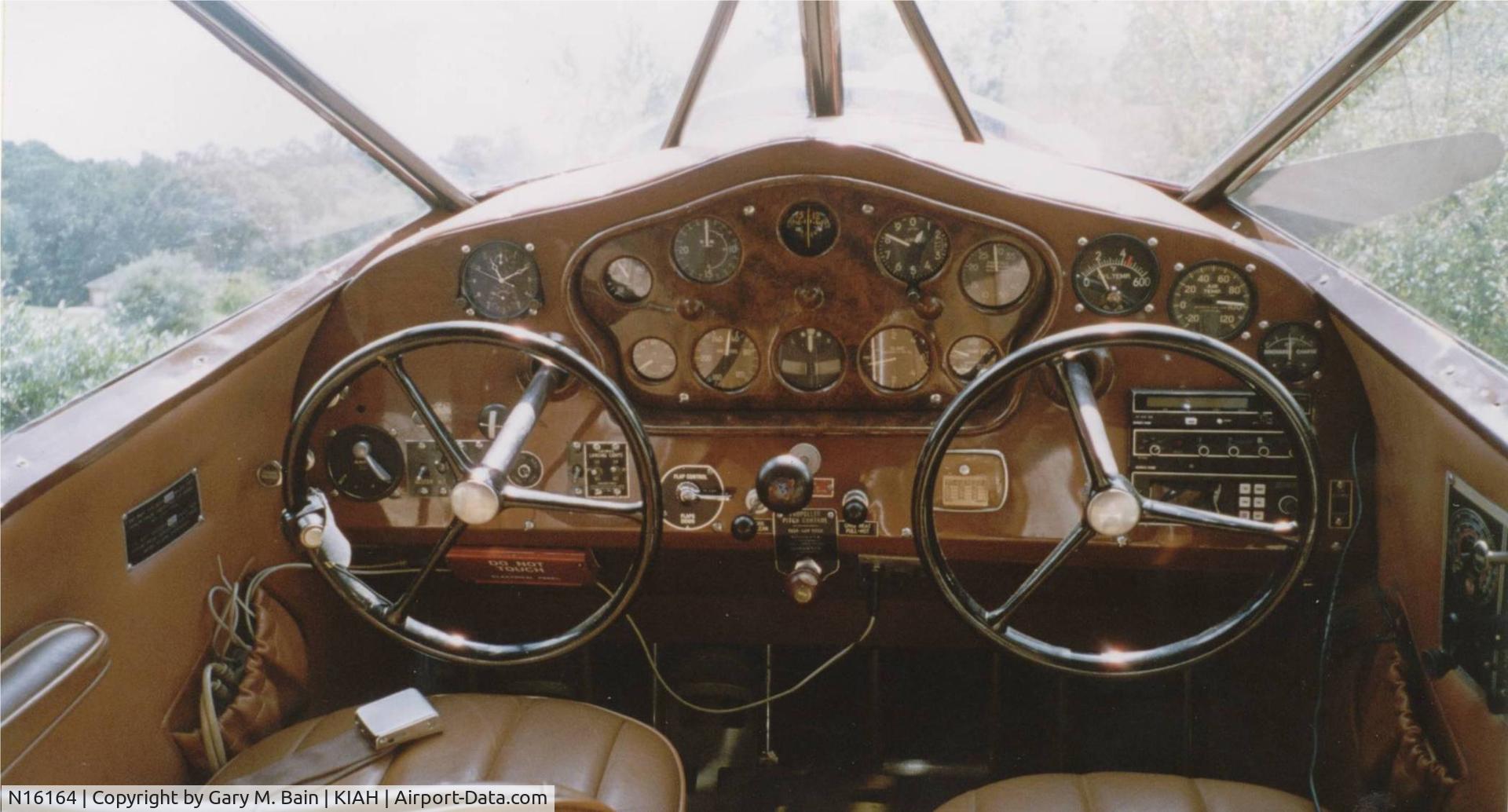 N16164, 1936 Stinson SR-8E Reliant C/N 9737, At the AAC hangar in Houston
