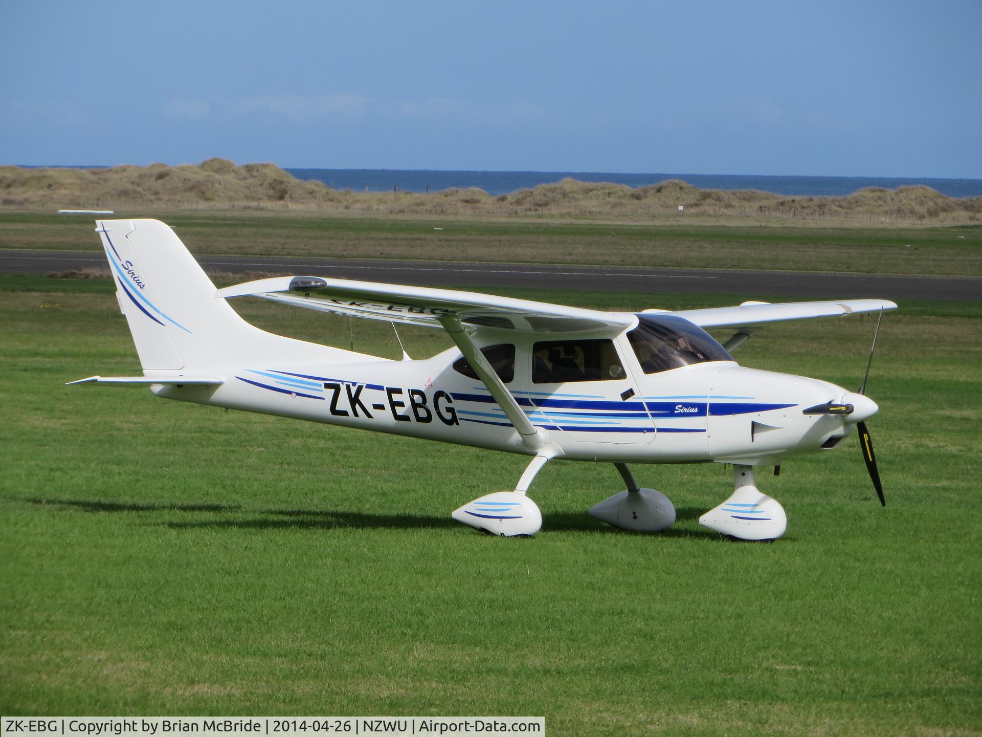 ZK-EBG, TL Ultralight TL-3000 Sirius C/N 10SI13, TL-3000 Sirius. ZK-EBG cn 10 SI 13. Wanganui (WAG NZWU). Image © Brian McBride. 26 April 2014