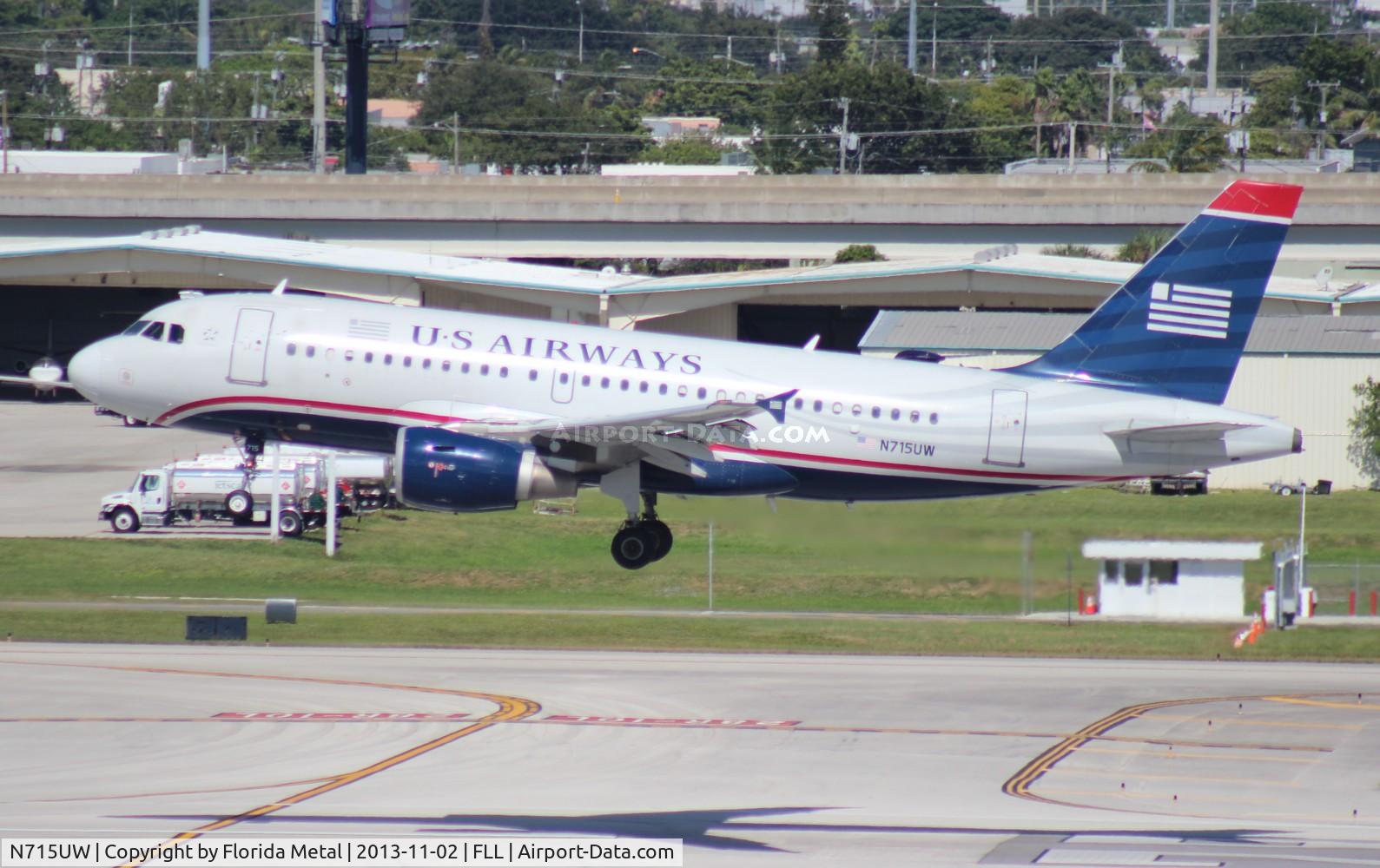 N715UW, 1999 Airbus A319-112 C/N 1051, USAirways A319