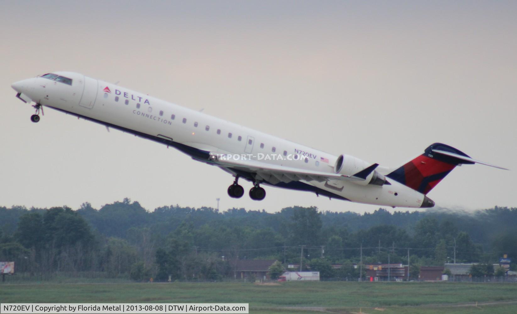 N720EV, 2003 Bombardier CRJ-701 (CL-600-2C10) Regional Jet C/N 10115, Delta CRJ-700