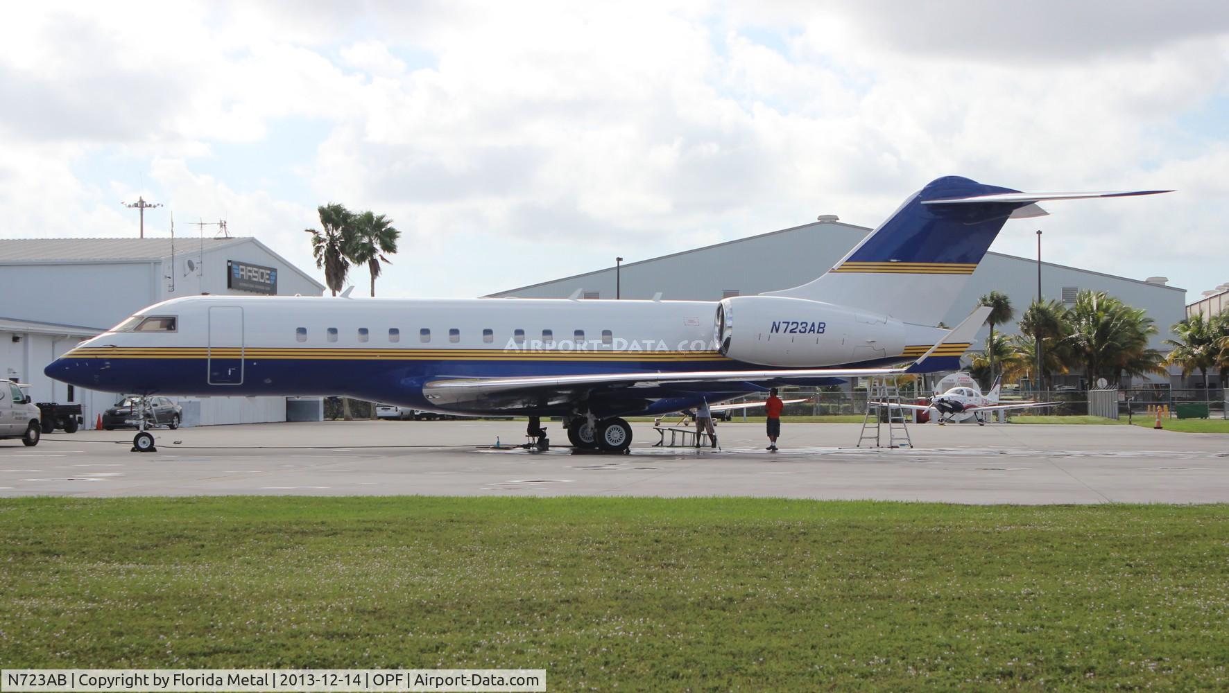 N723AB, 2006 Bombardier BD-700-1A11 Global 5000 C/N 9207, Global 5000
