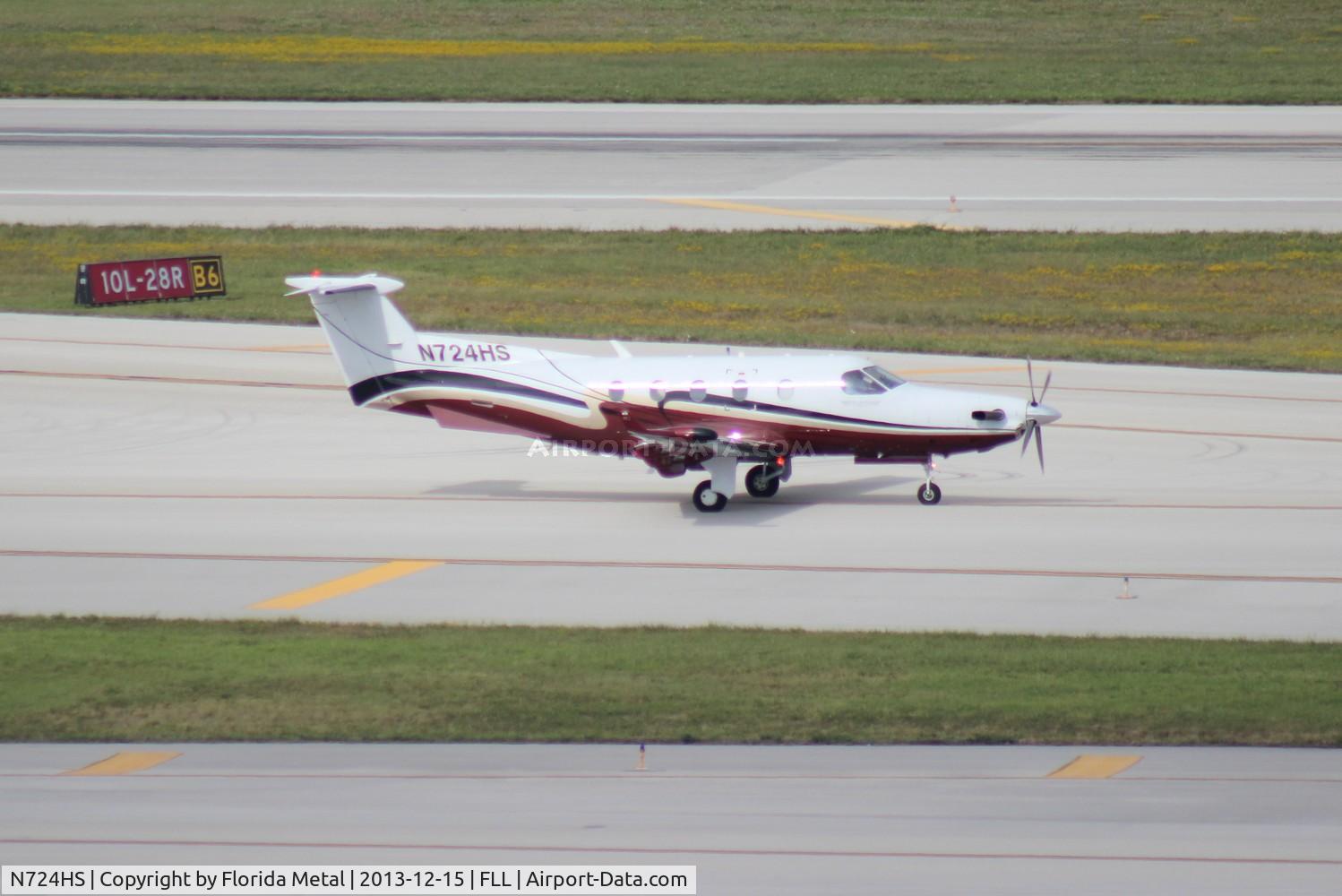 N724HS, 2004 Pilatus PC-12/45 C/N 564, PC-12