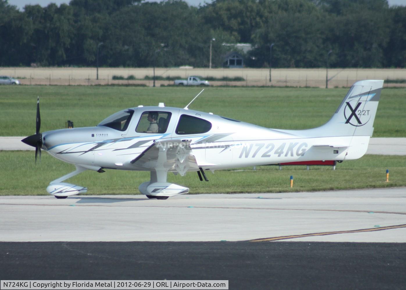 N724KG, Cirrus SR22T C/N 0005, Cirrus SR22T