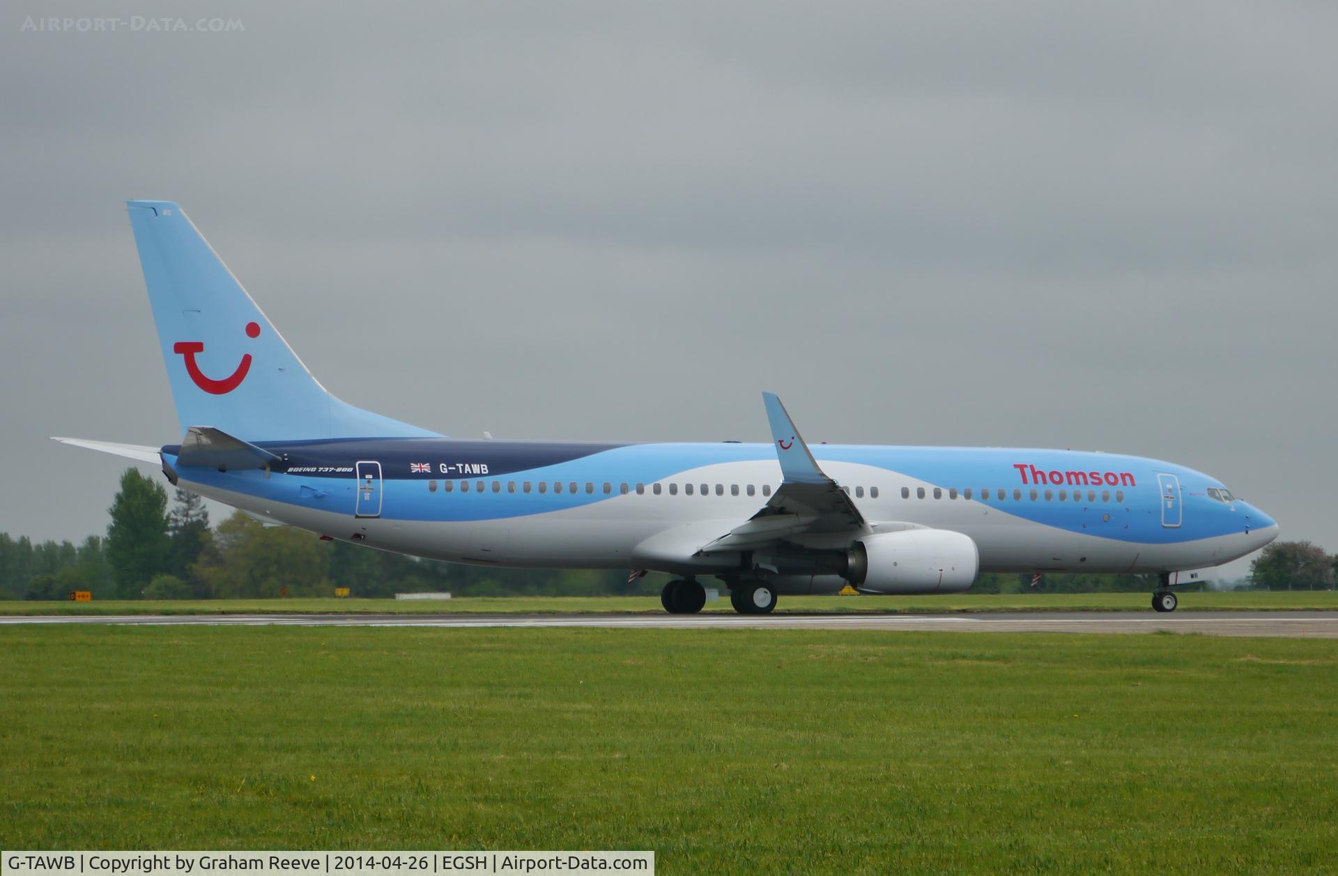 G-TAWB, 2012 Boeing 737-8K5 C/N 37242, Lined up to depart on runway 