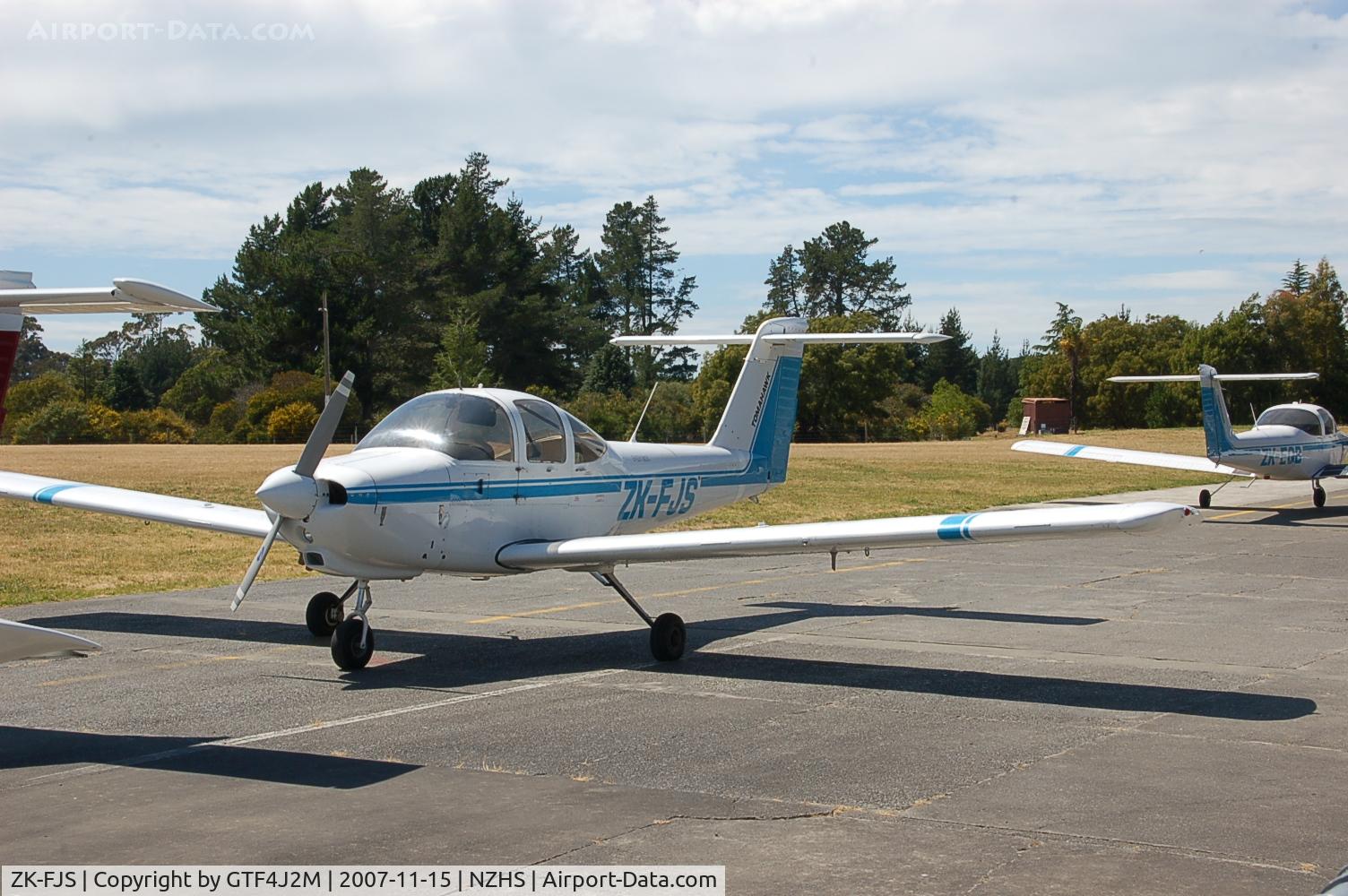 ZK-FJS, Piper PA-38-112 Tomahawk C/N 38-79A0877, ZK-FJS  Hastings 15.11.07