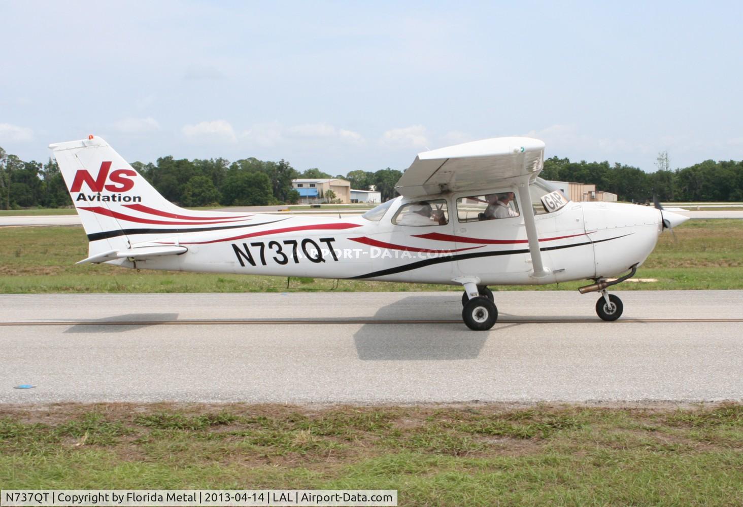 N737QT, 1977 Cessna 172N C/N 17269598, Cessna 172N