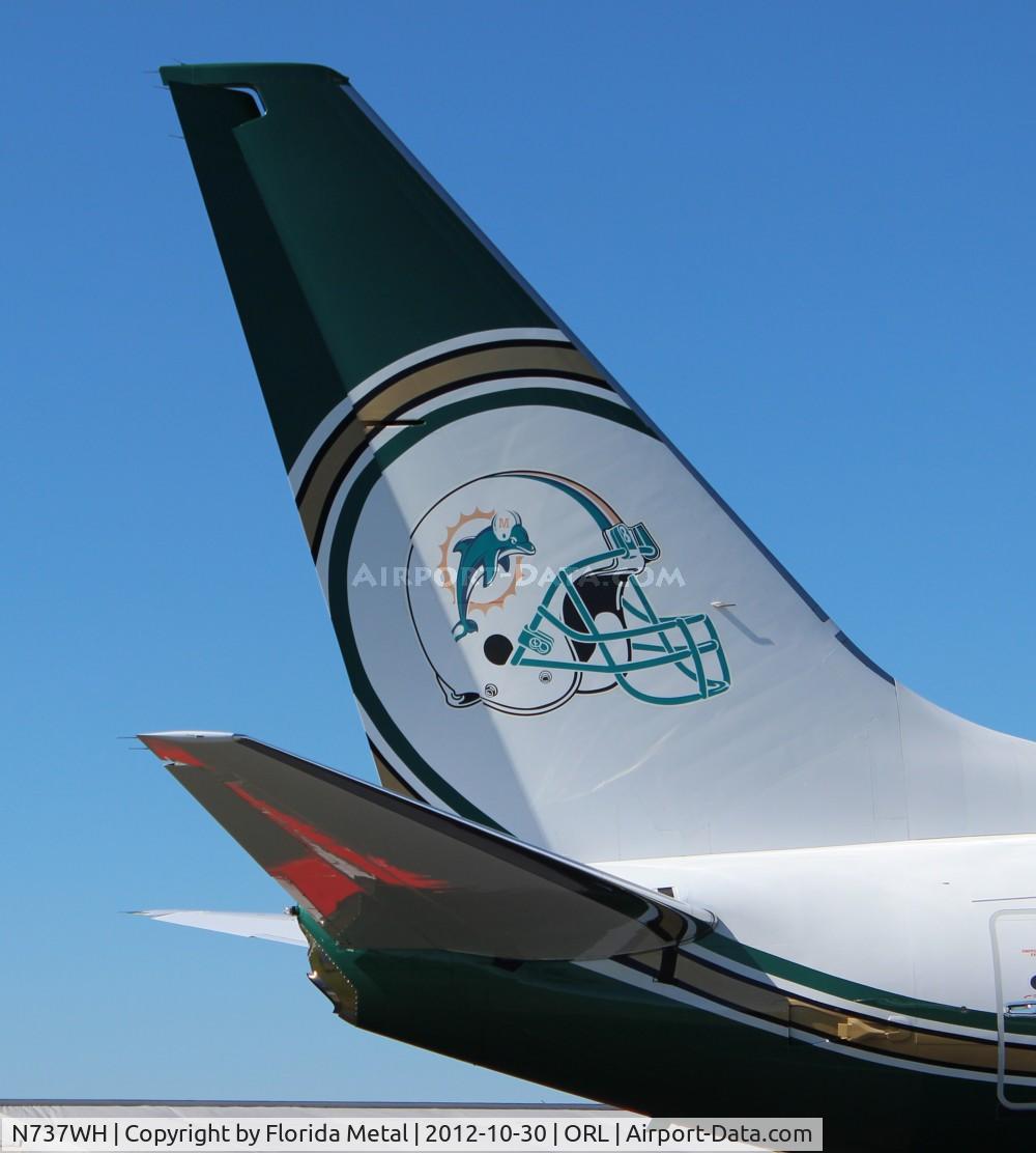 N737WH, 1998 Boeing 737-75T BBJ C/N 29142, Miami Dolphins BBJ