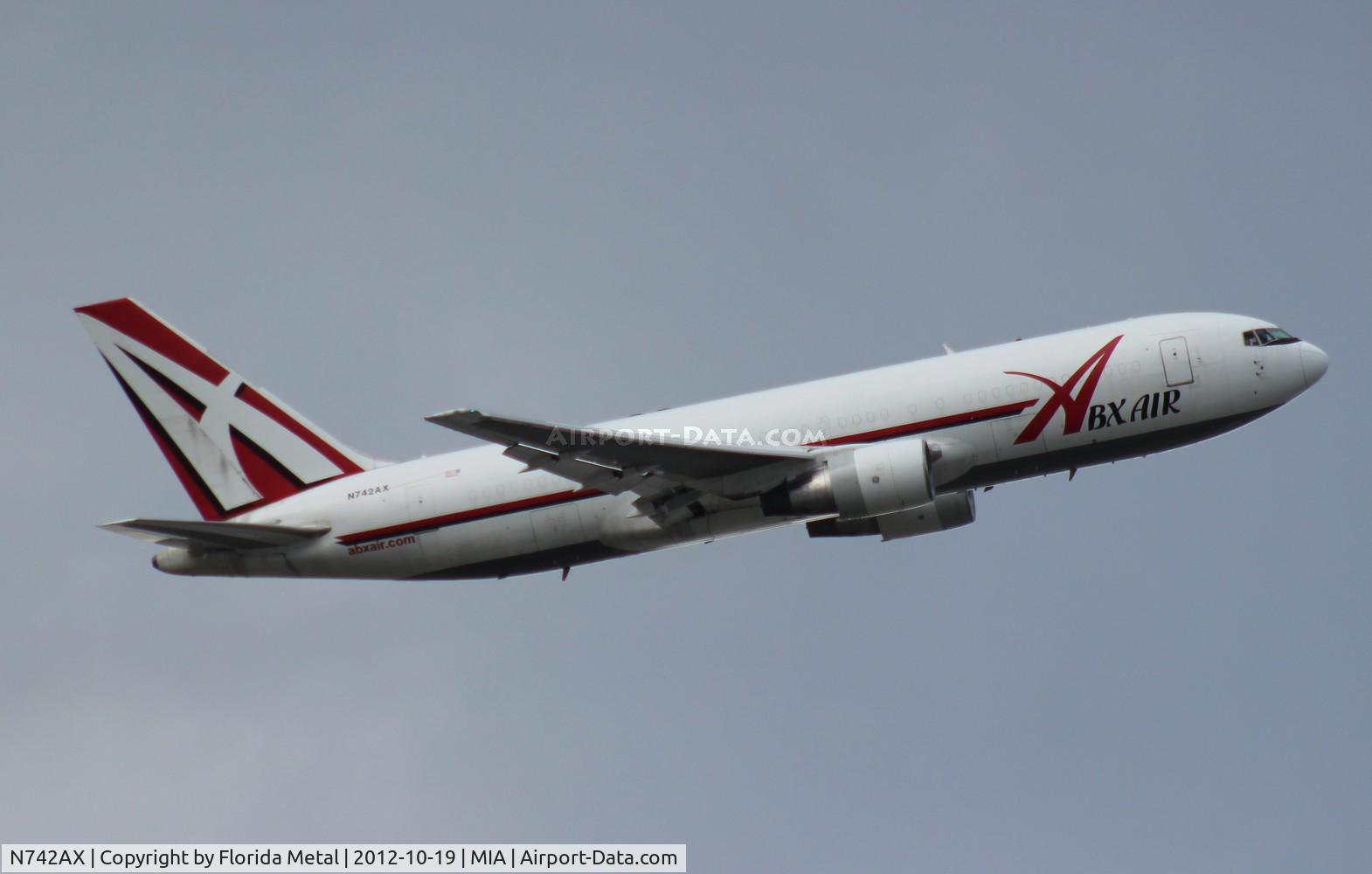 N742AX, 1983 Boeing 767-232 C/N 22217, ABX 767-200
