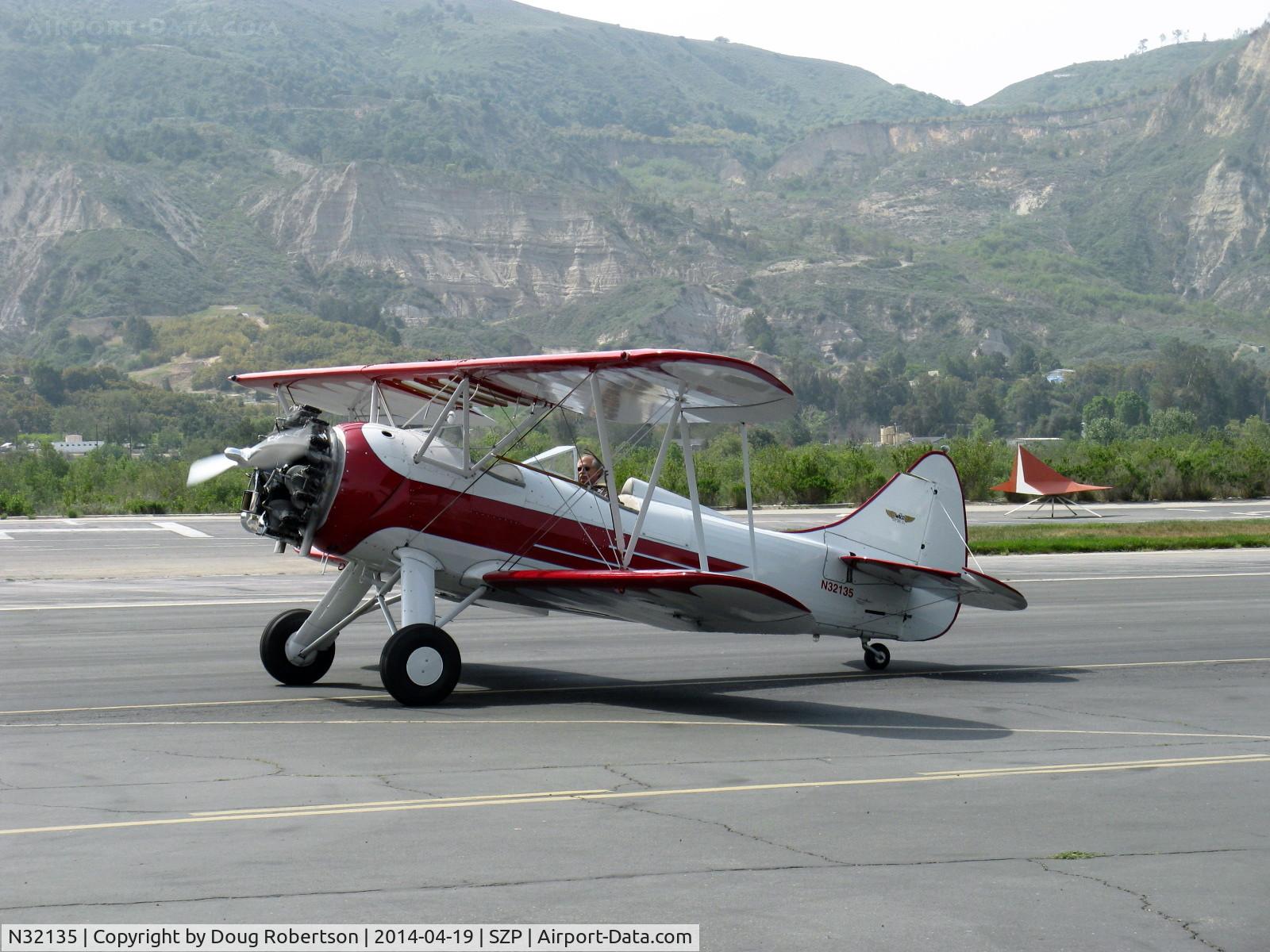 N32135, 1941 Waco UPF-7 C/N 5767, 1941 Waco UPF-7, Continental W670 220 Hp radial, S-turns taxi to Rwy 22