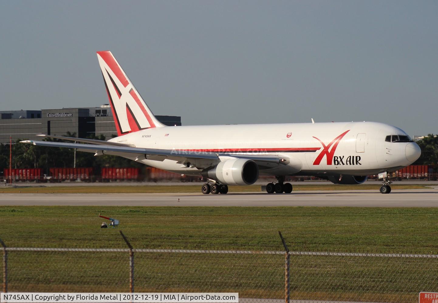 N745AX, 1983 Boeing 767-232 C/N 22222, ABX 767-200