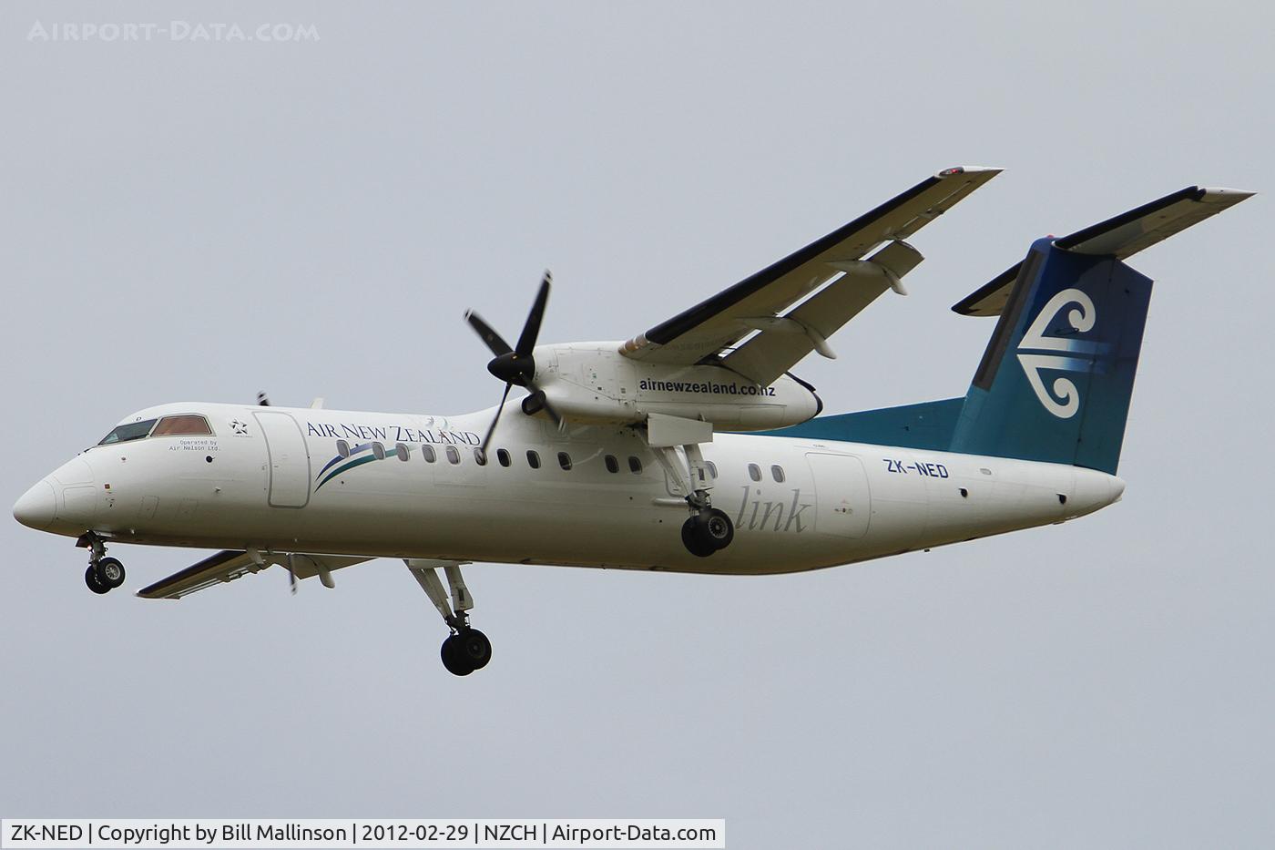ZK-NED, 2005 De Havilland Canada DHC-8-311 Dash 8 C/N 617, finals to 20