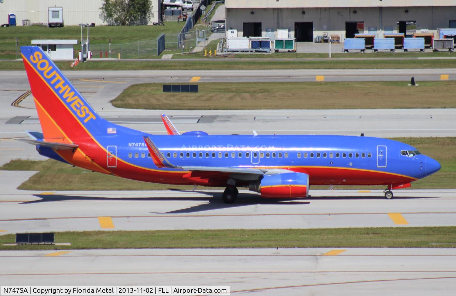 N747SA, 1999 Boeing 737-7H4 C/N 29799, Southwest 737-700