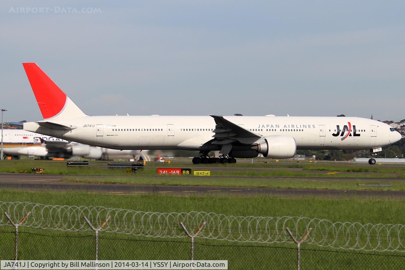 JA741J, 2009 Boeing 777-346/ER C/N 36128, in from NRT