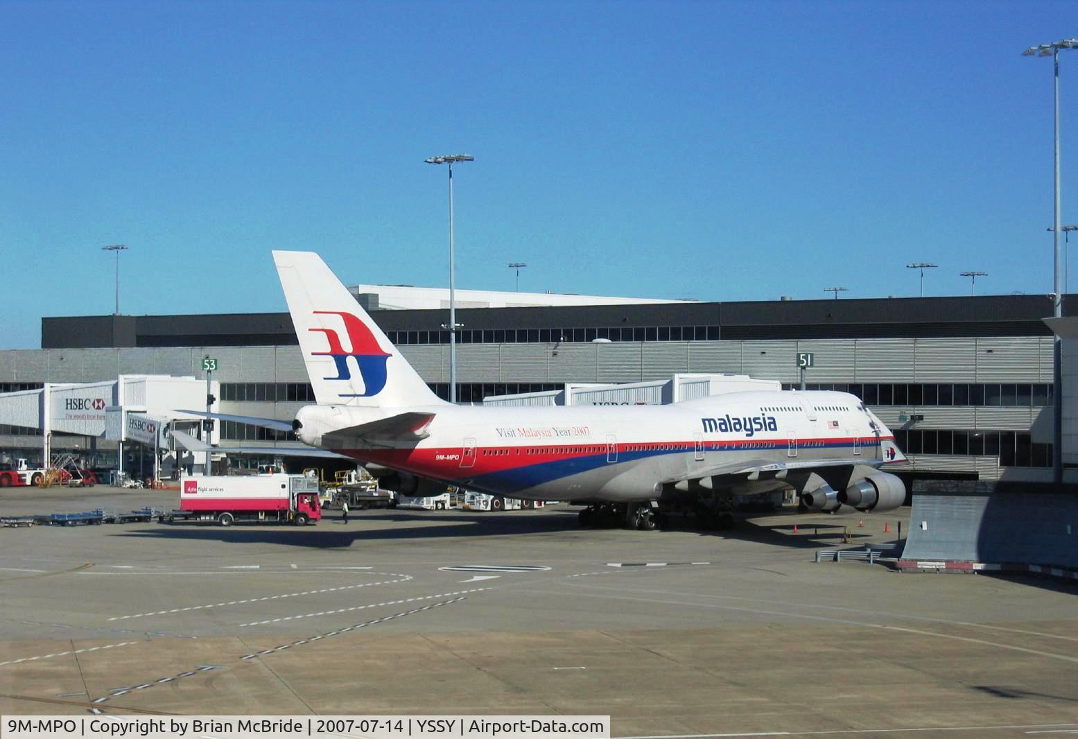 9M-MPO, 2001 Boeing 747-4H6 C/N 28433, Malaysia Airlines. 747-4H6. 9M-MPO cn 28433 1290. Sydney - Kingsford Smith International (Mascot) (SYD YSSY). Image © Brian McBride. 14 July 2007