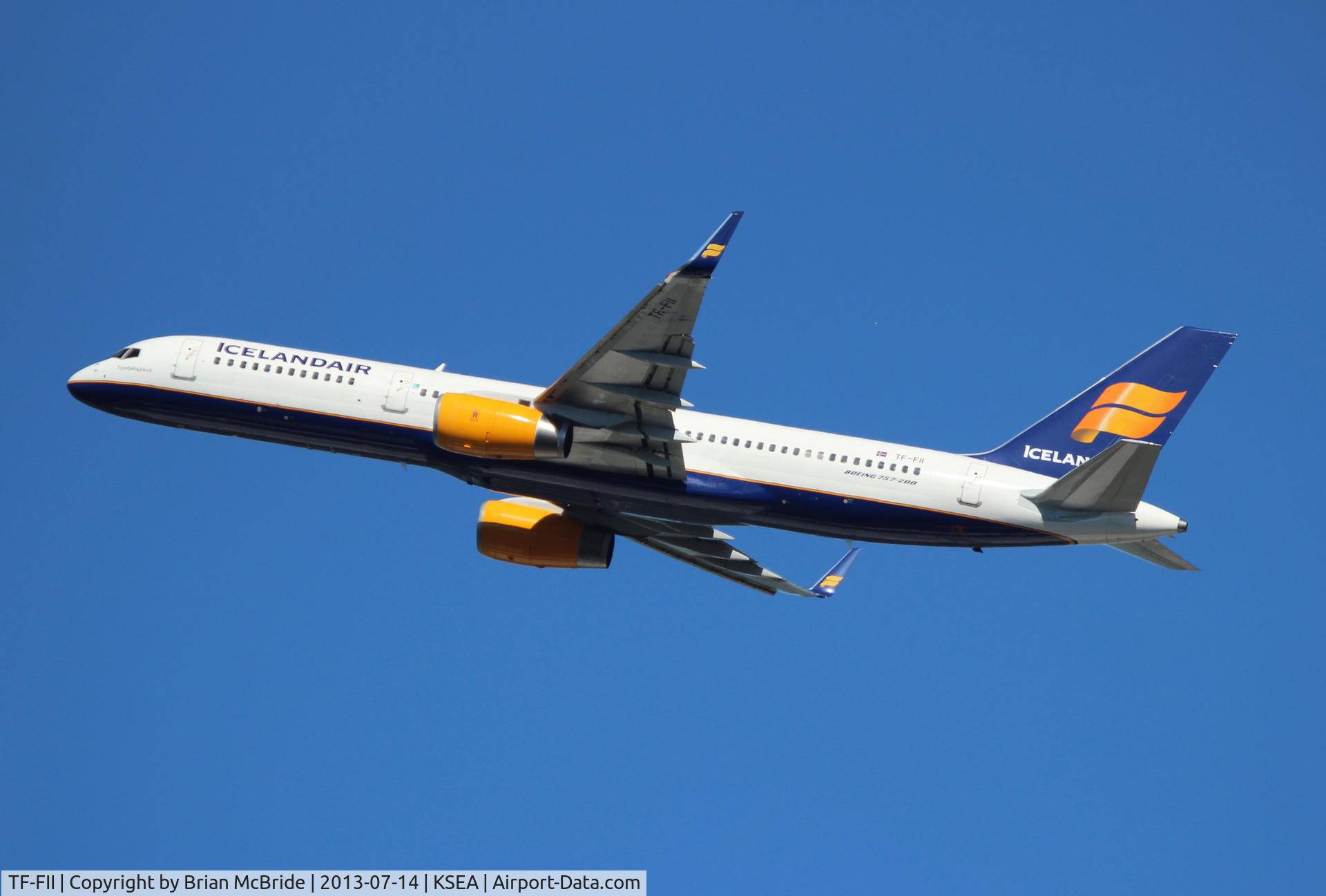 TF-FII, 1990 Boeing 757-208 C/N 24760, Icelandair. 757-208. TF-FII cn 24760 281. Seattle Tacoma - International (SEA KSEA). Image © Brian McBride. 14 July 2013