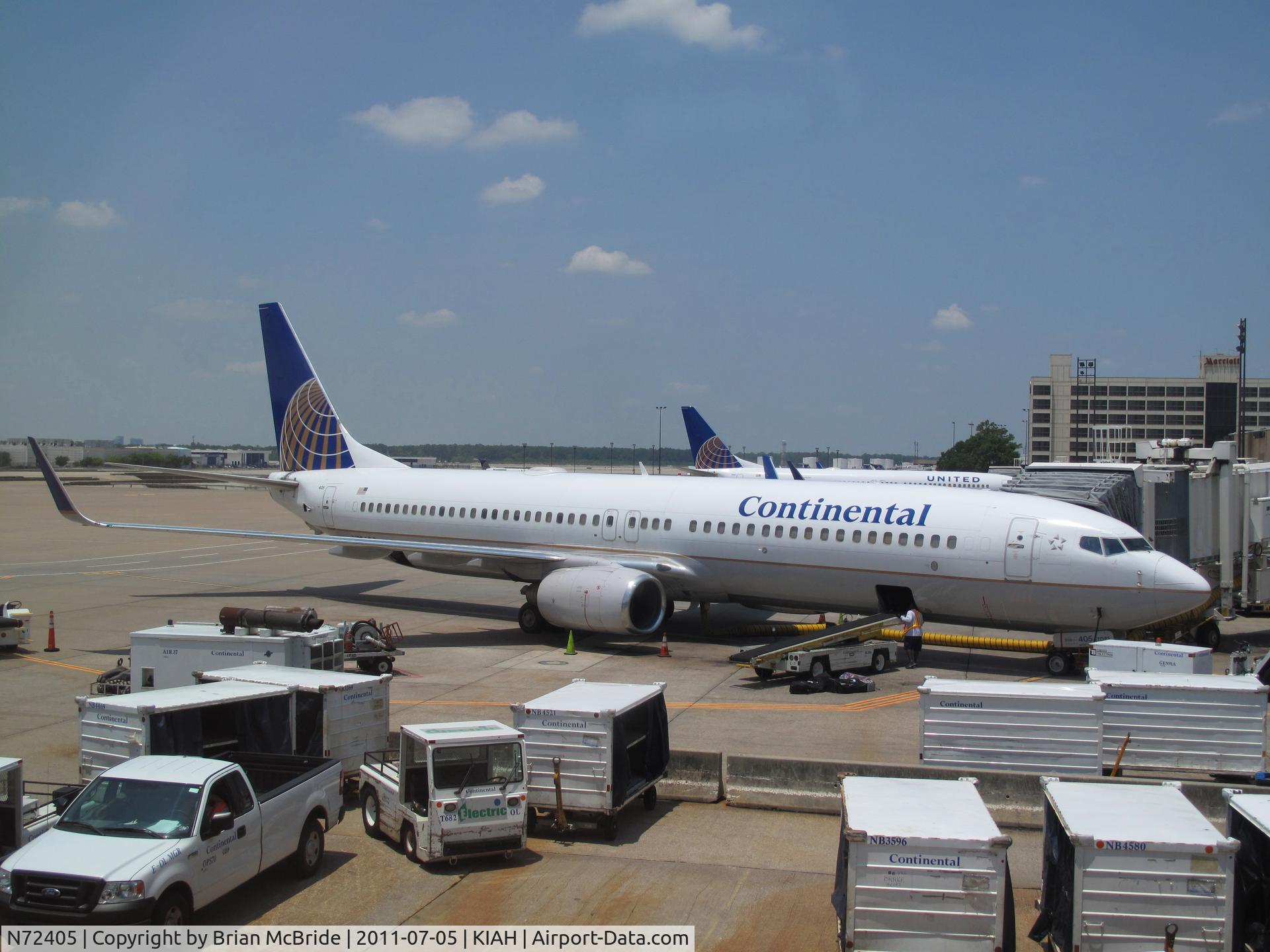 N72405, 2001 Boeing 737-924 C/N 30122, Continental Airlines. 737-924. N72405 cn 30122 911. Houston - George Bush Intercontinental (IAH KIAH). Image © Brian McBride. 05 July 2011