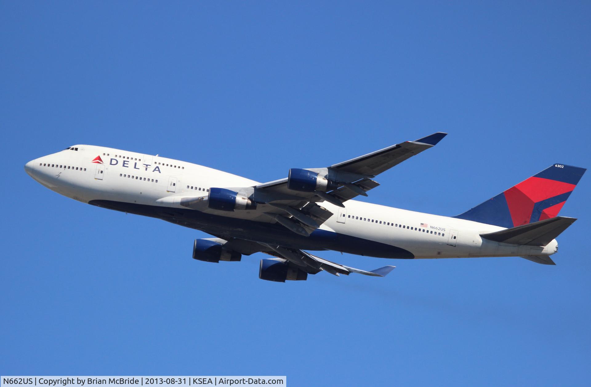 N662US, 1988 Boeing 747-451 C/N 23720, Delta Airlines. 747-451. N662US 6302 cn 23720 708. Seattle Tacoma - International (SEA KSEA). Image © Brian McBride. 31 August 2013