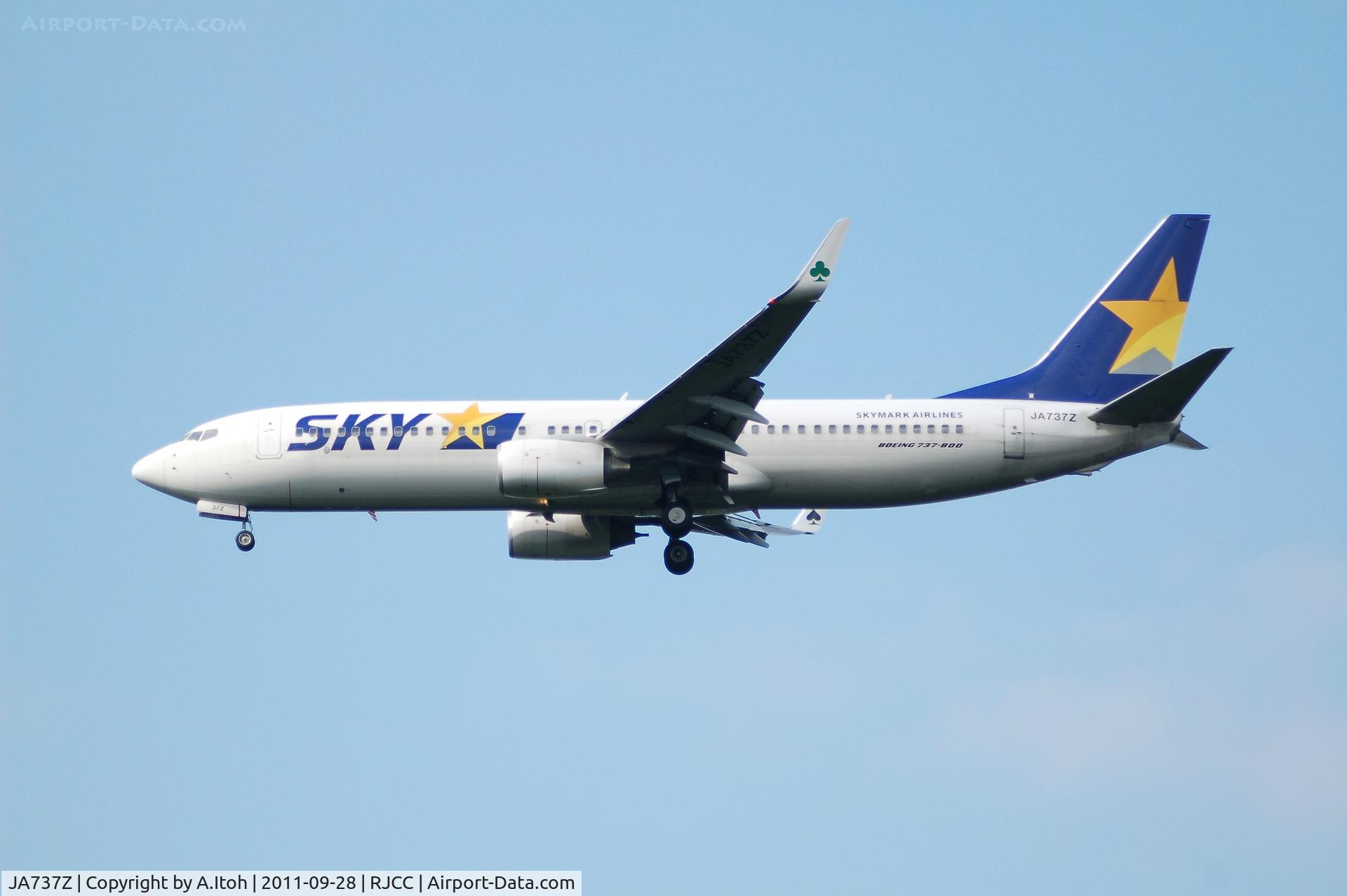 JA737Z, 2010 Boeing 737-82Y C/N 40712, APP RWY 19L RJCC