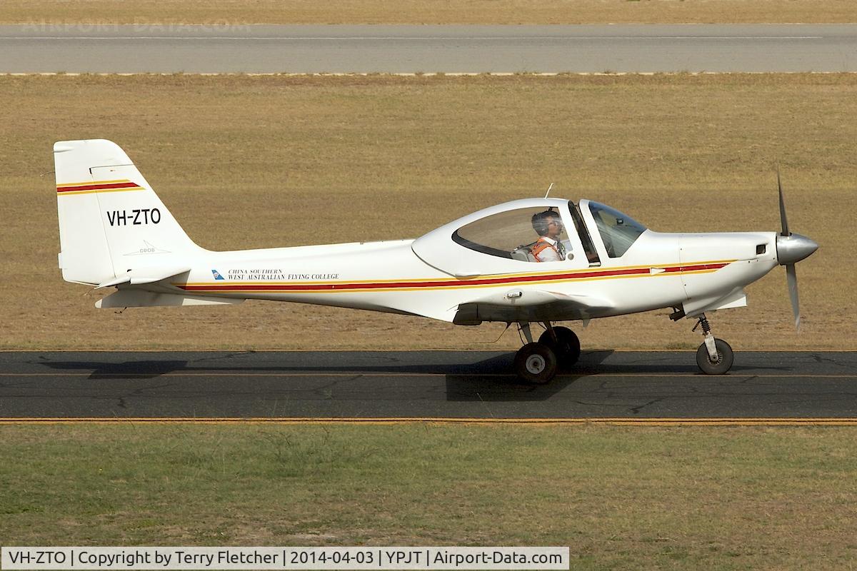 VH-ZTO, 1995 Grob G-115C2 C/N 82055/C2, 1995 Grob G-115C2, c/n: 82055/C2