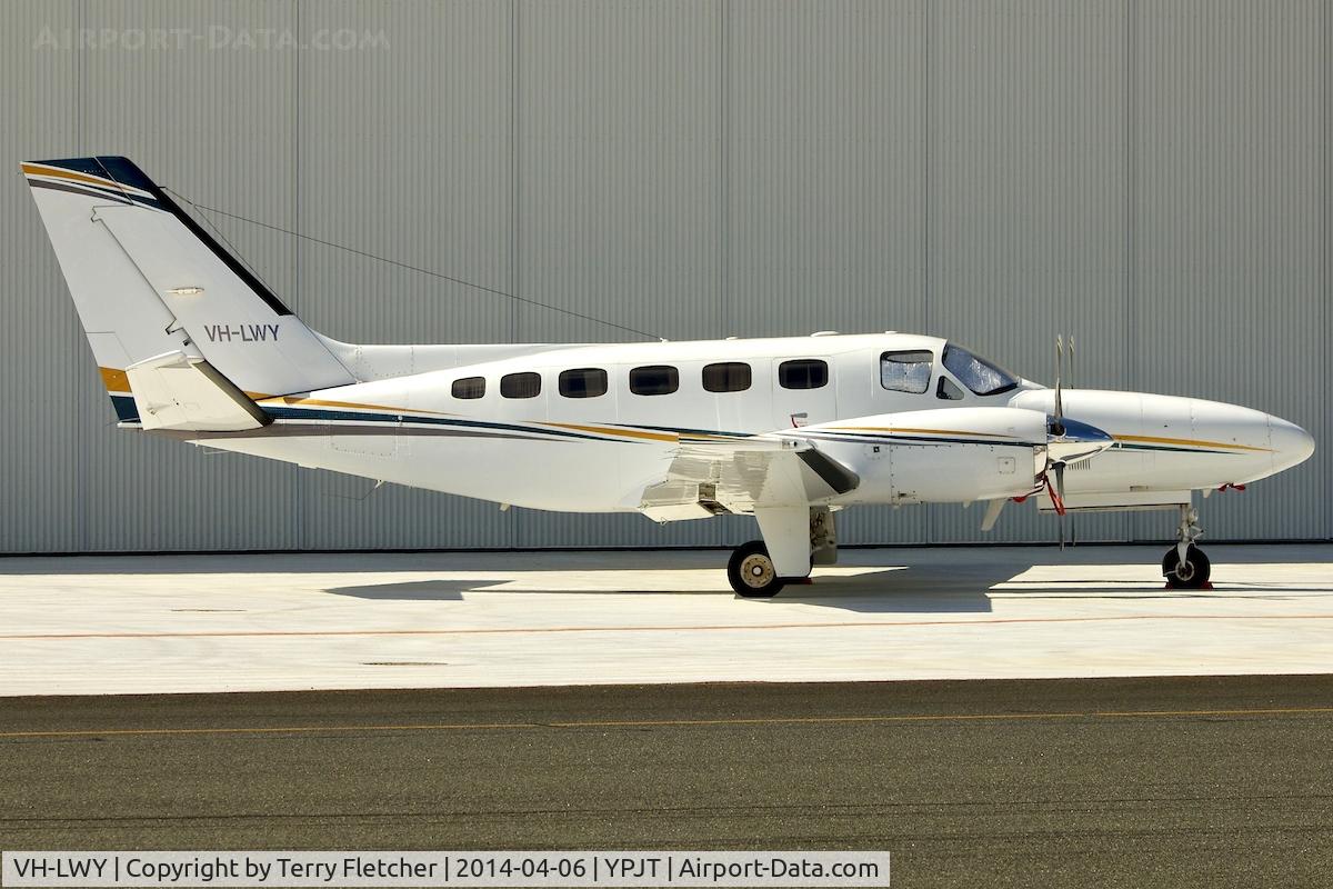 VH-LWY, 1981 Cessna 441 Conquest II C/N 441-0262, 1981 Cessna 441 Conquest II, c/n: 441-0262 at Jandakot