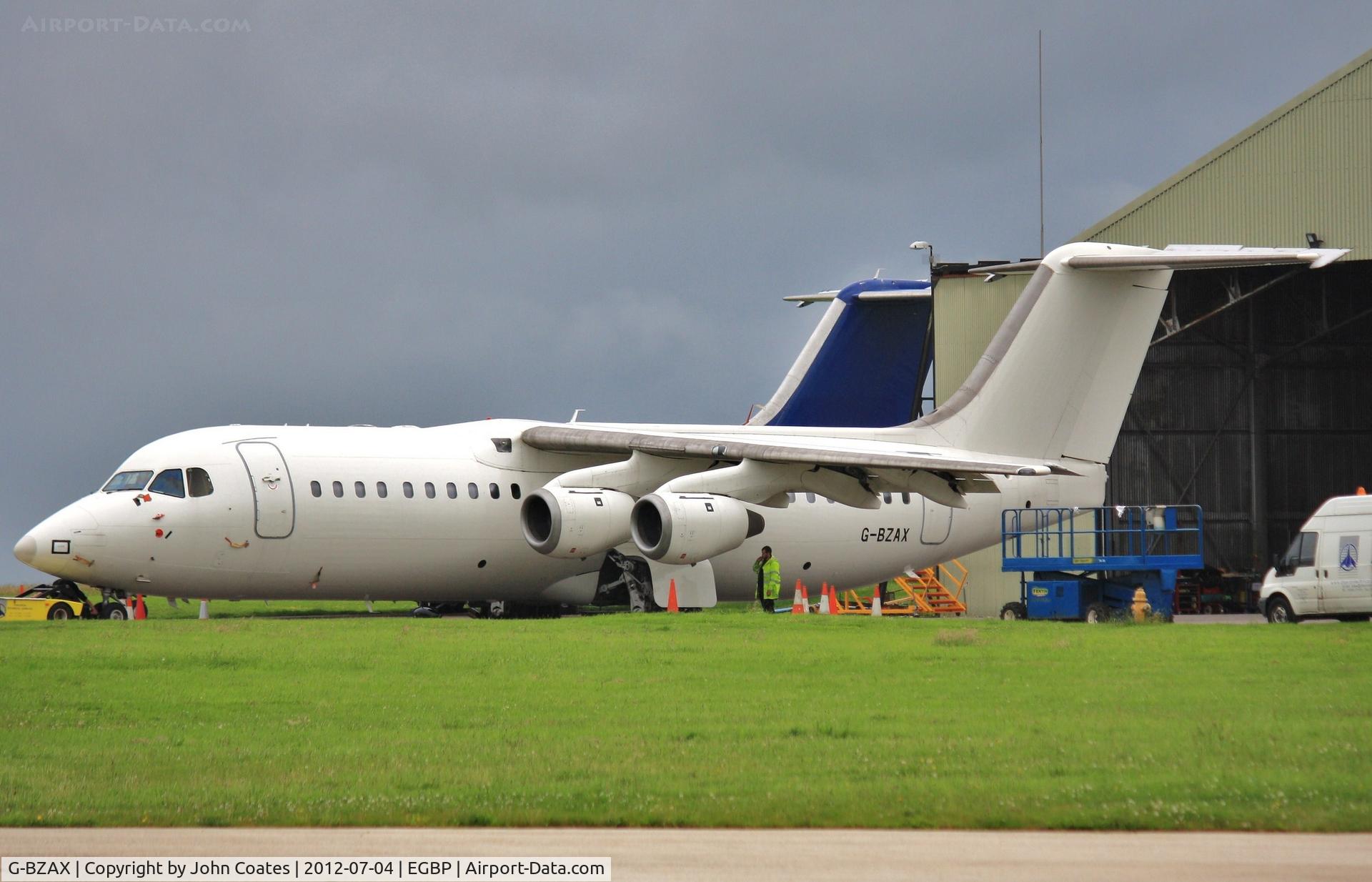 G-BZAX, 1999 British Aerospace Avro 146-RJ100 C/N E3356, Awaiting its future