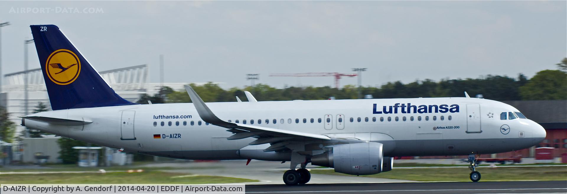 D-AIZR, 2013 Airbus A320-214 C/N 5525, Lufthansa, see here this A320 fiited out with the new sharkletts departing on RWY 18 at Frankfurt Rhein/Main Int'l(EDDF)