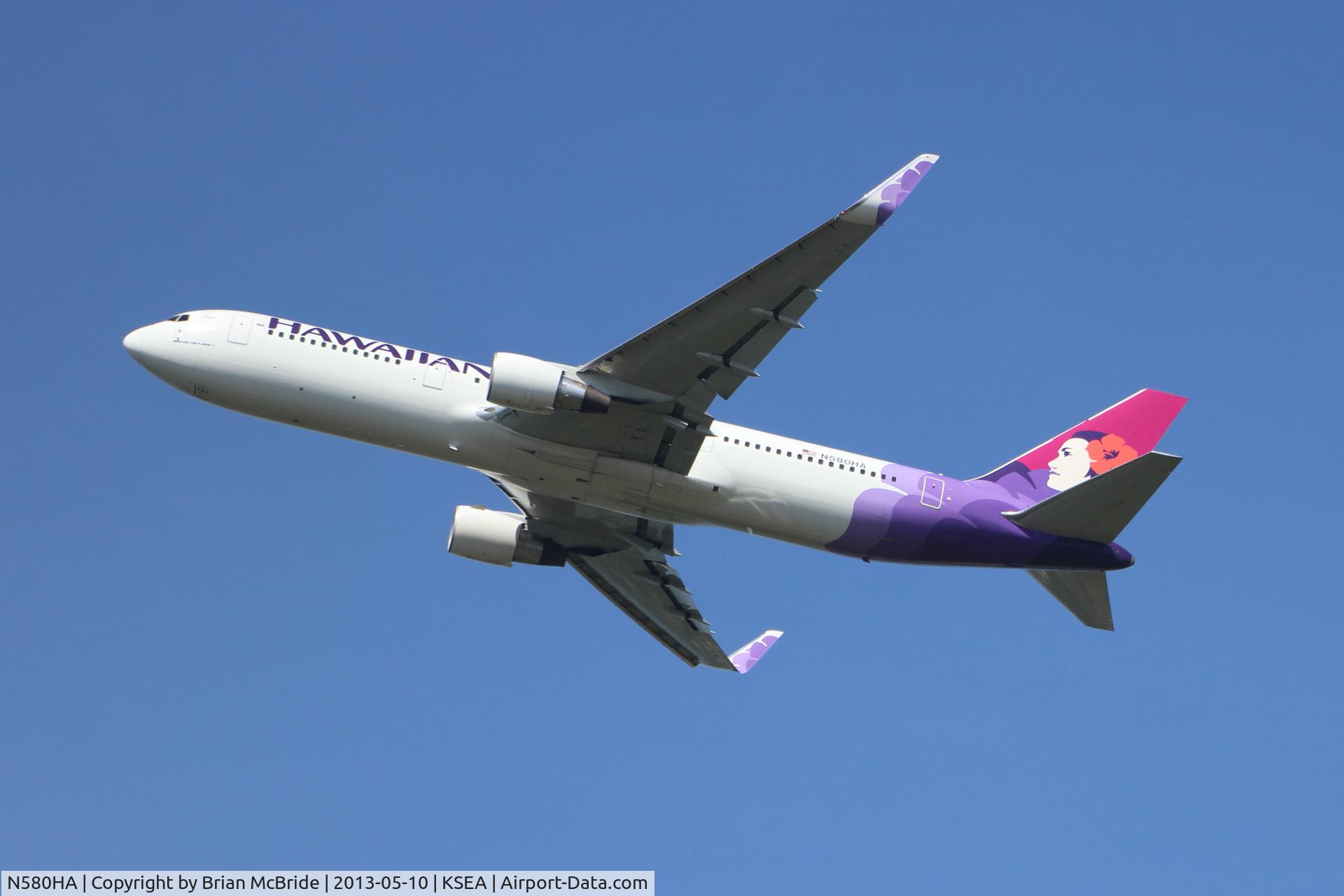 N580HA, 2001 Boeing 767-33A C/N 28140, Hawaiian Air. 767-33AER. N580HA cn 28140 850. Seattle Tacoma - International (SEA KSEA). Image © Brian McBride. 10 May 2013
