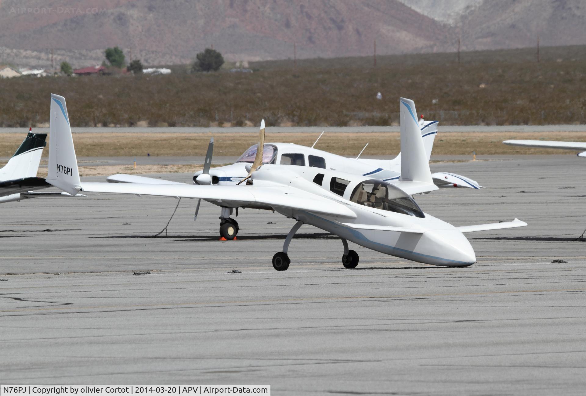 N76PJ, 1991 Co-Z Cozy C/N 92, Apple valley airport
