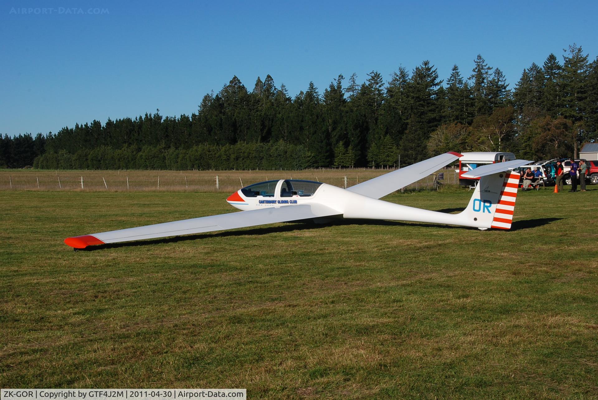 ZK-GOR, Grob G-103A Twin II Acro C/N 33922-K-157, ZK-GOR 'OR'   Canterbury Gliding Club at their airfield at Hororata 30.4.11