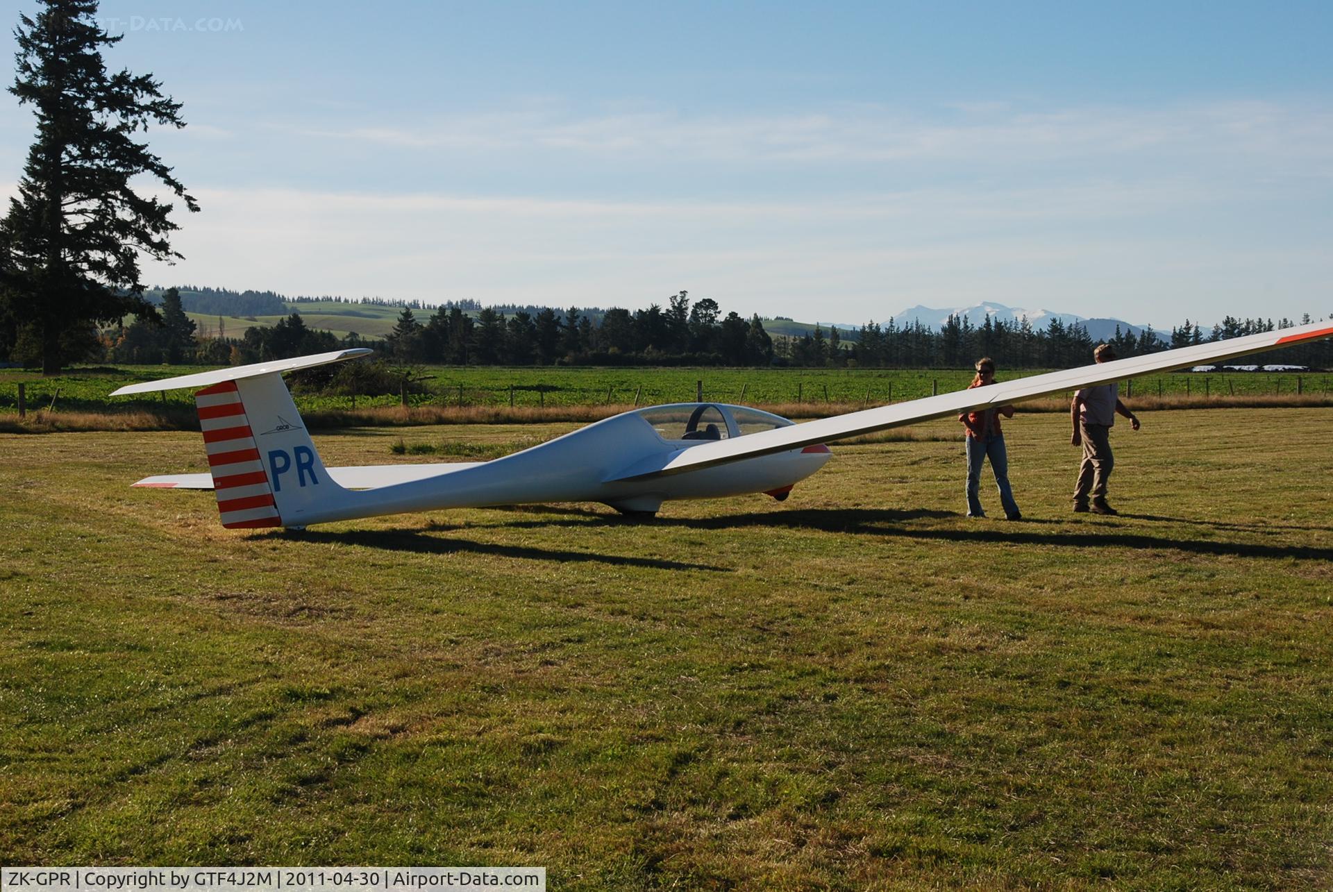 ZK-GPR, Grob G-103 Twin Astir II C/N 3788, ZK-GPR 'PR'  Canterbury Gliding Club at their airfield at Hororata 30.4.11