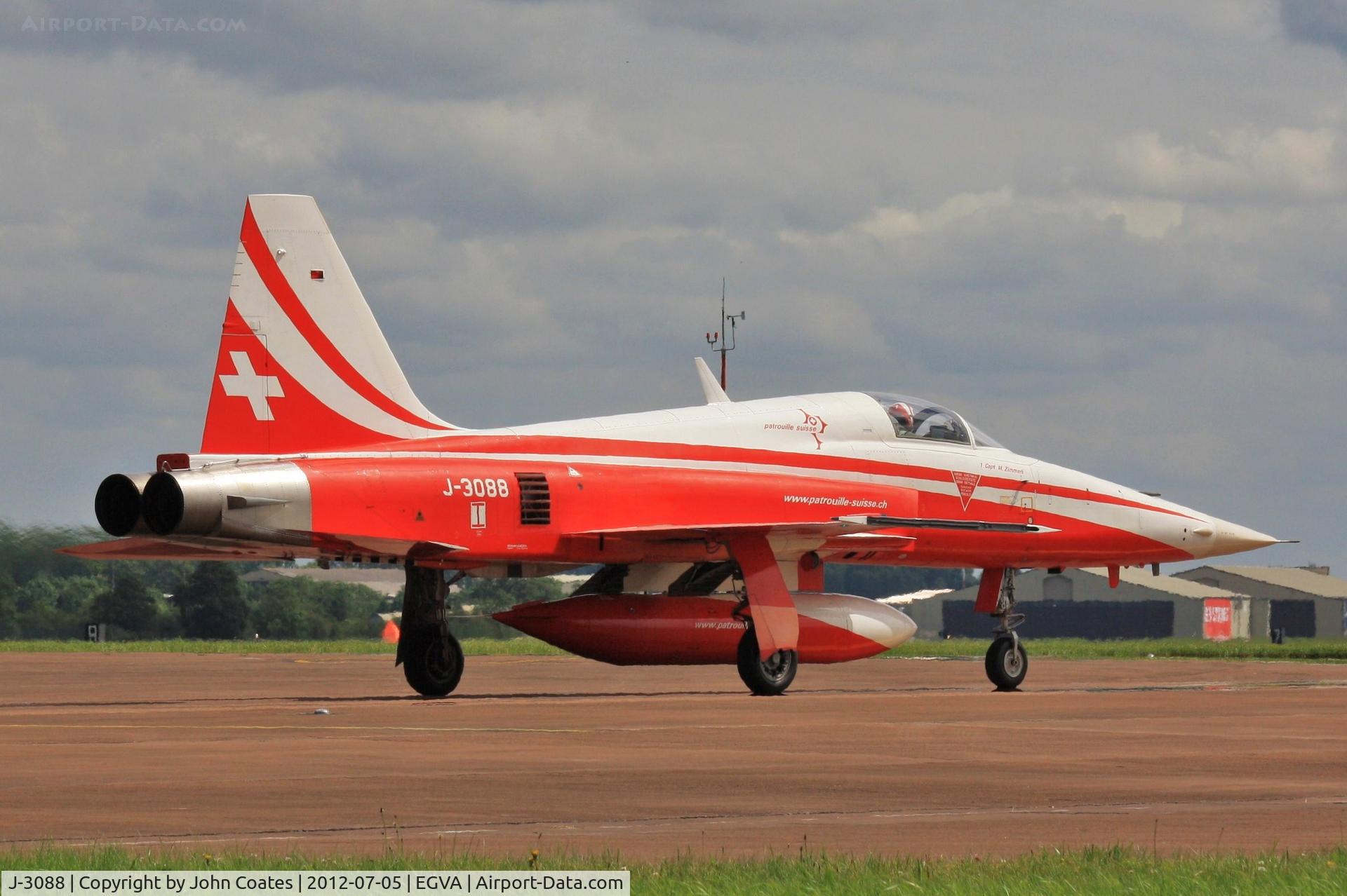 J-3088, Northrop F-5E Tiger II C/N L.1088, Arriving RIAT 2012