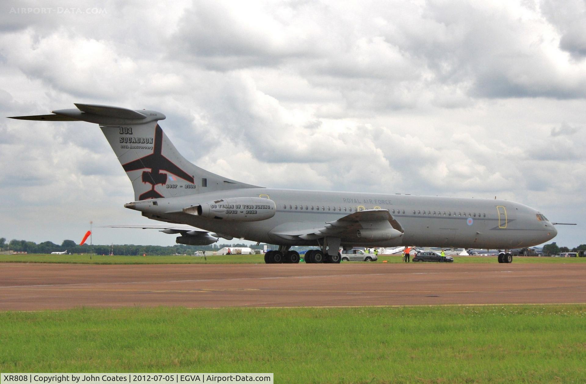 XR808, 1966 Vickers VC10 C.1 C/N 828, Arriving RIAT 2012