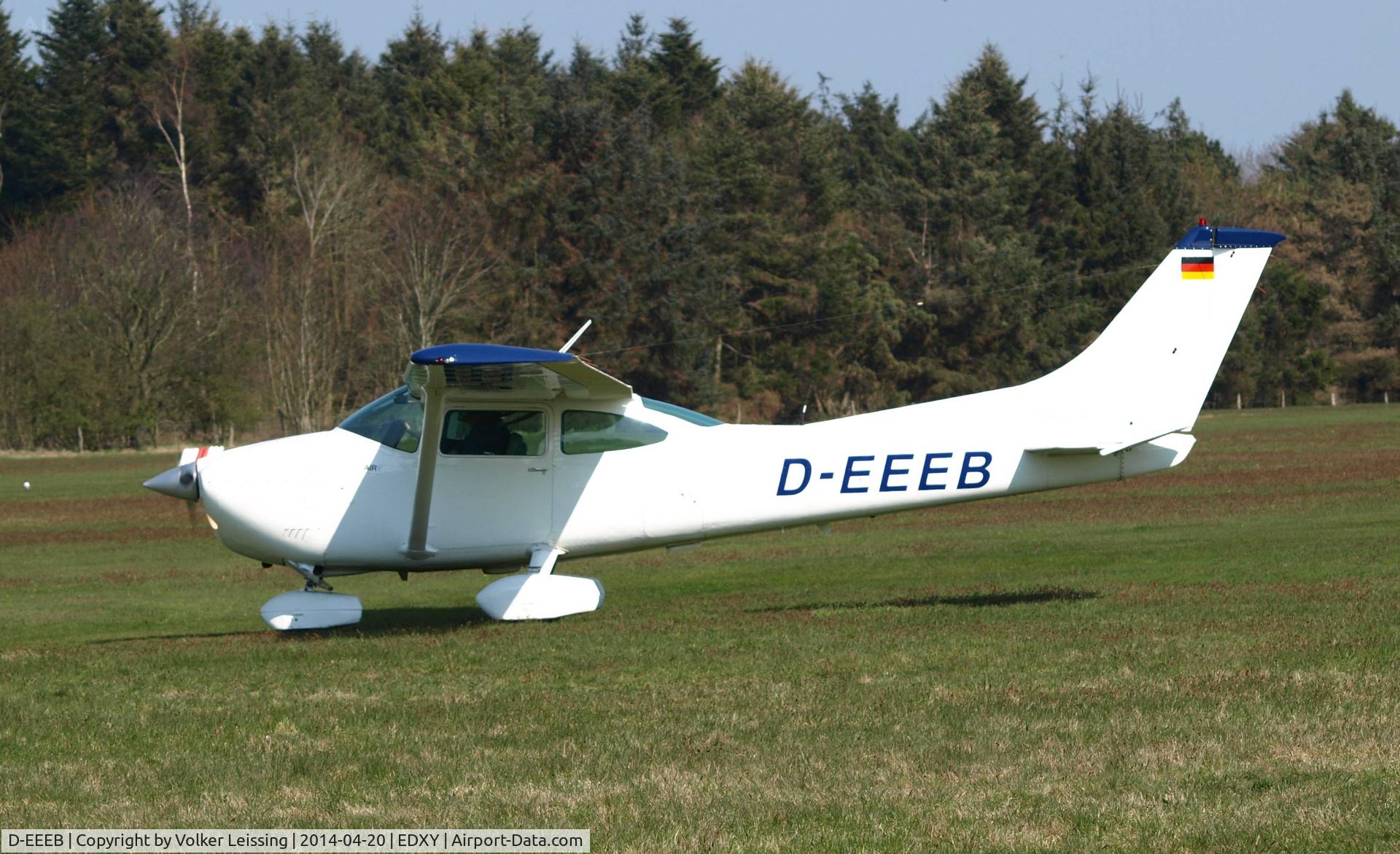 D-EEEB, 2003 Reims F182Q C/N F18200112, taxi to the rwy
