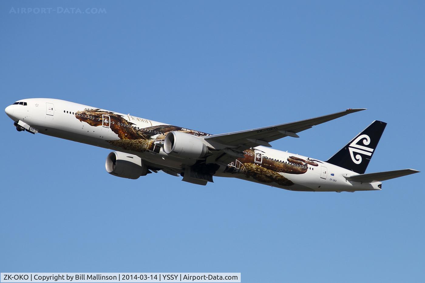 ZK-OKO, 2011 Boeing 777-306/ER C/N 38407, Hobbit c/s
