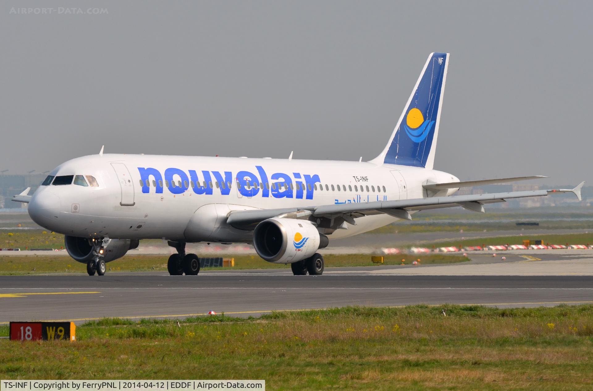 TS-INF, 1998 Airbus A320-214 C/N 937, Nouvelair A320 lining-up