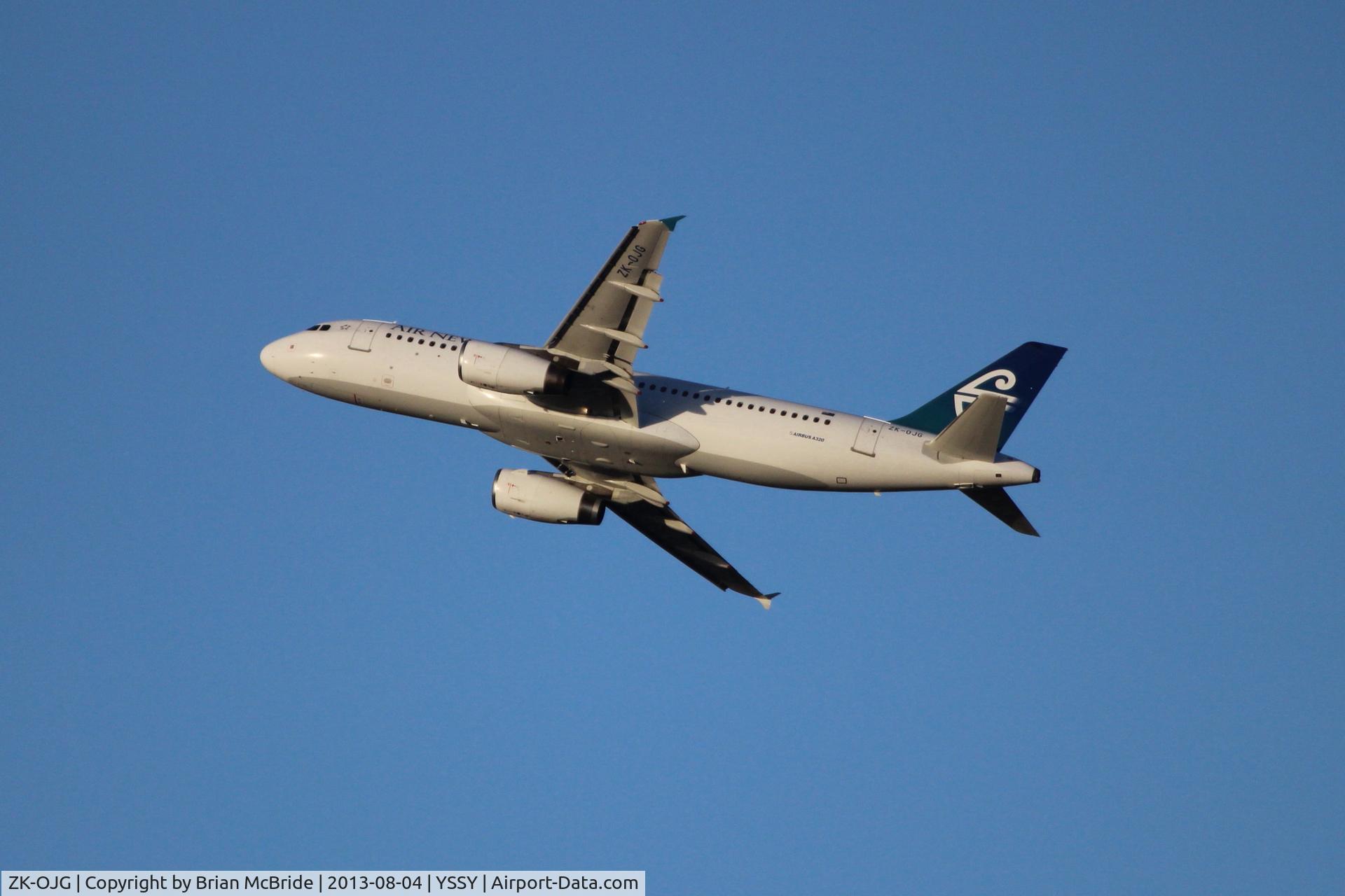 ZK-OJG, 2004 Airbus A320-232 C/N 2173, Air New Zealand. A320-232. ZK-OJG cn 2173. Sydney - Kingsford Smith International (Mascot) (SYD YSSY). Image © Brian McBride. 04 August 2013