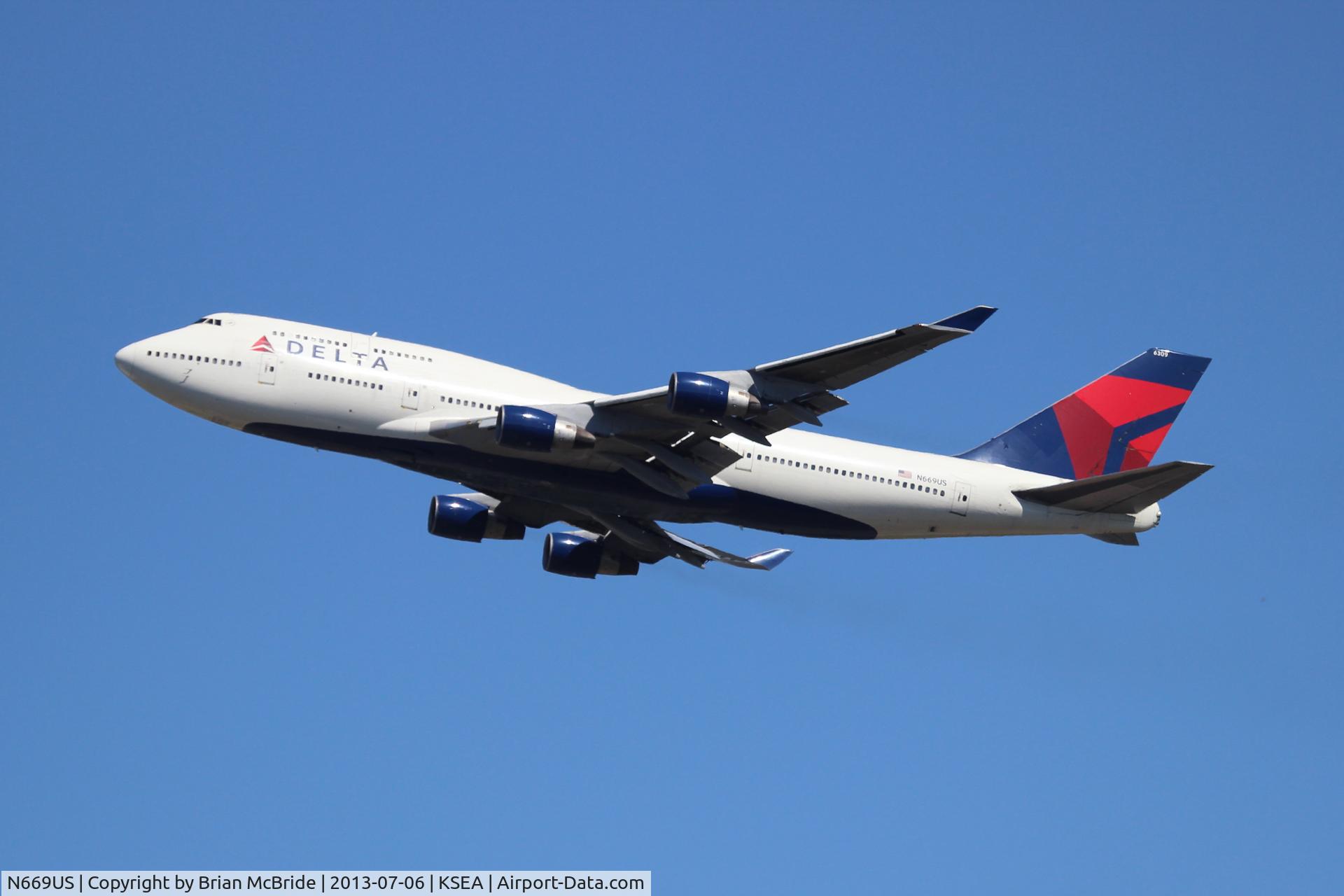 N669US, 1990 Boeing 747-451 C/N 24224, Delta Airlines. 747-451. N669US 6309 cn 24224 803. Seattle Tacoma - International (SEA KSEA). Image © Brian McBride. 06 July 2013