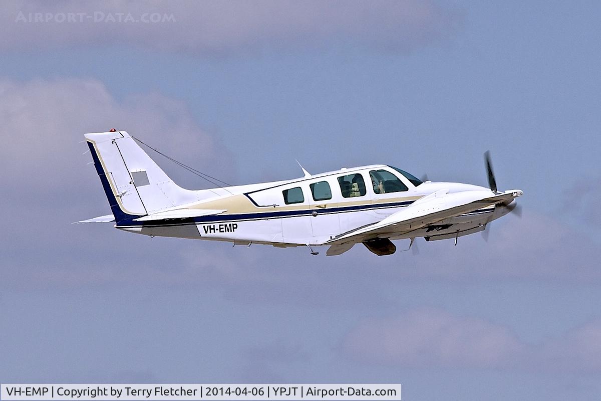 VH-EMP, 1986 Beech 58 Baron C/N TH-1491, 1986 Beech 58, c/n: TH-1491 at Jandakot