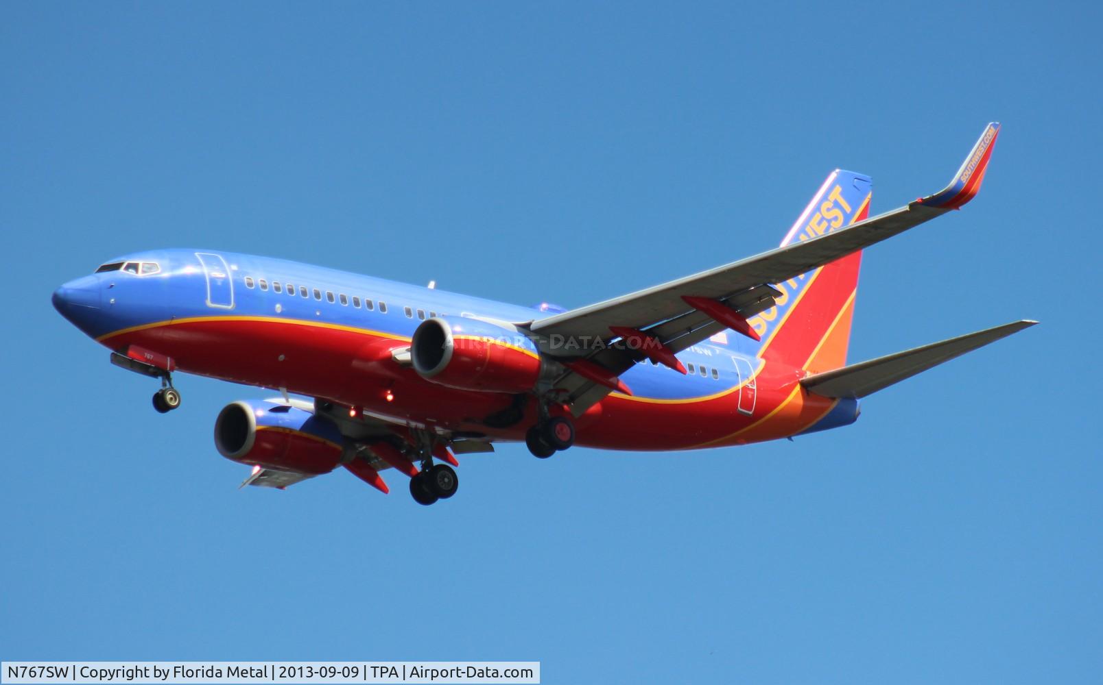 N767SW, 2000 Boeing 737-7H4 C/N 29807, Southwest 737-700