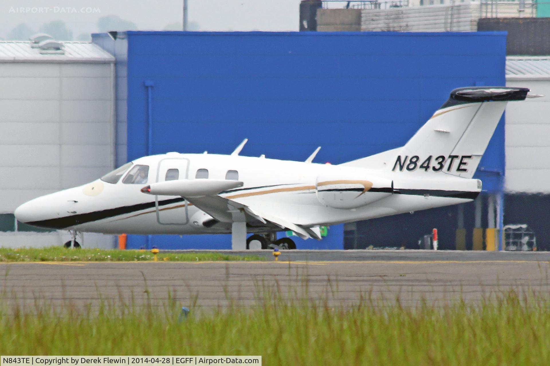 N843TE, 2007 Eclipse Aviation Corp EA500 C/N 000072, Eclipse EA-500, landing on runway 30 at EGFF, out of Blackbushe.