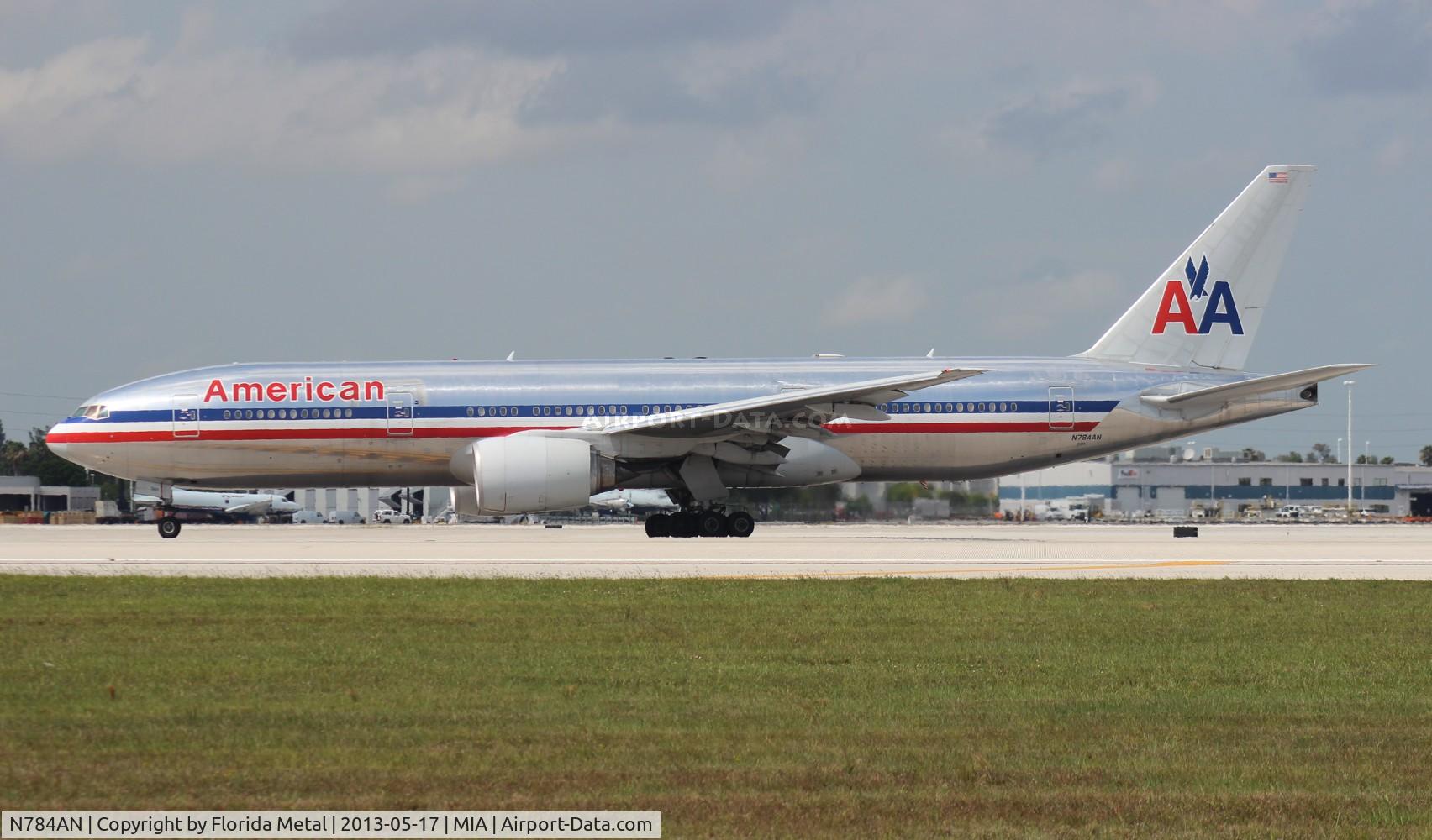 N784AN, 2000 Boeing 777-223 C/N 29588, American 777-200