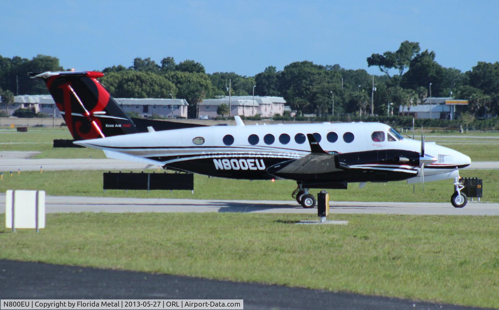 N800EU, 2013 Hawker Beechcraft 350i Super King Air (B300) C/N FL-840, King Air 350