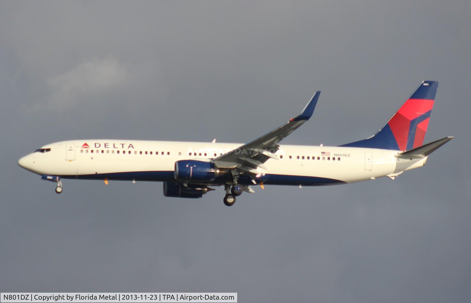 N801DZ, 2013 Boeing 737-932/ER C/N 31912, Delta 737-900