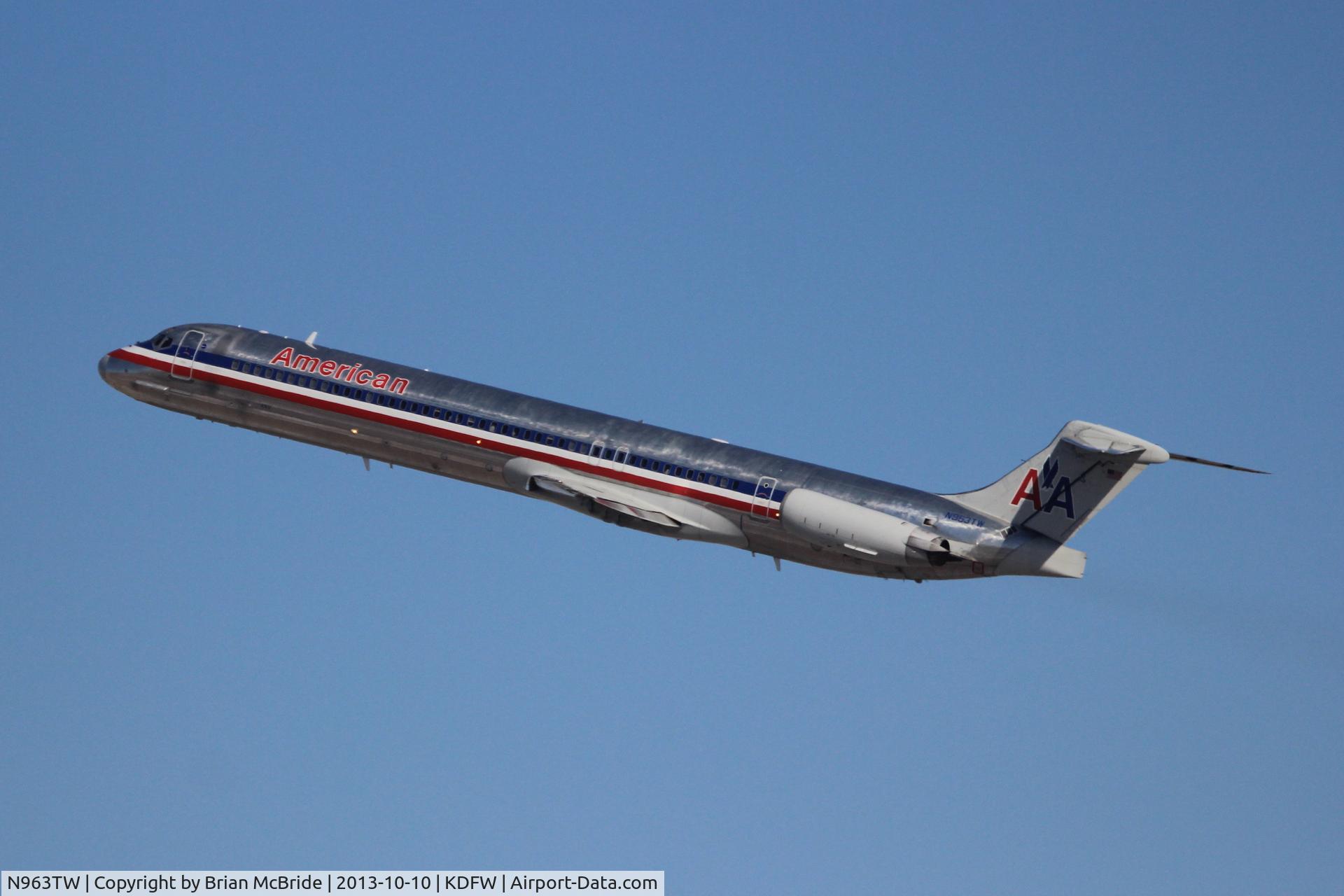 N963TW, 1999 McDonnell Douglas MD-83 (DC-9-83) C/N 53613, American Airlines. MD-83 (DC-9-83). N963TW cn 53613 2266. Dallas - Fort Worth - International (DFW KDFW). Image © Brian McBride. 10 October 2013