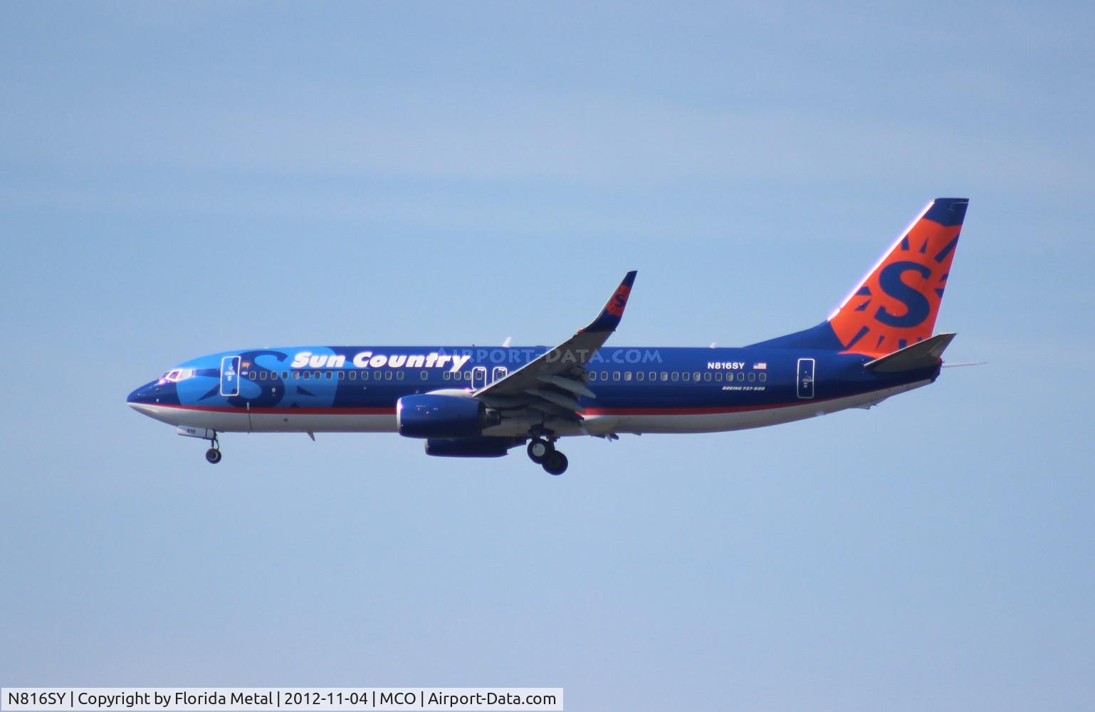 N816SY, 2001 Boeing 737-8Q8 C/N 30637, Sun Country 737-800