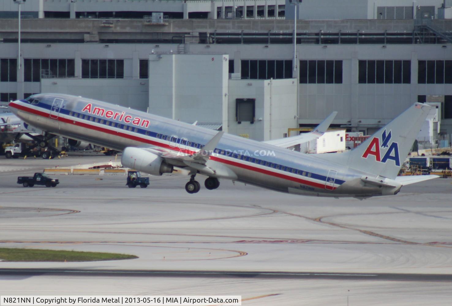N821NN, 2009 Boeing 737-823 C/N 30912, American 737-800