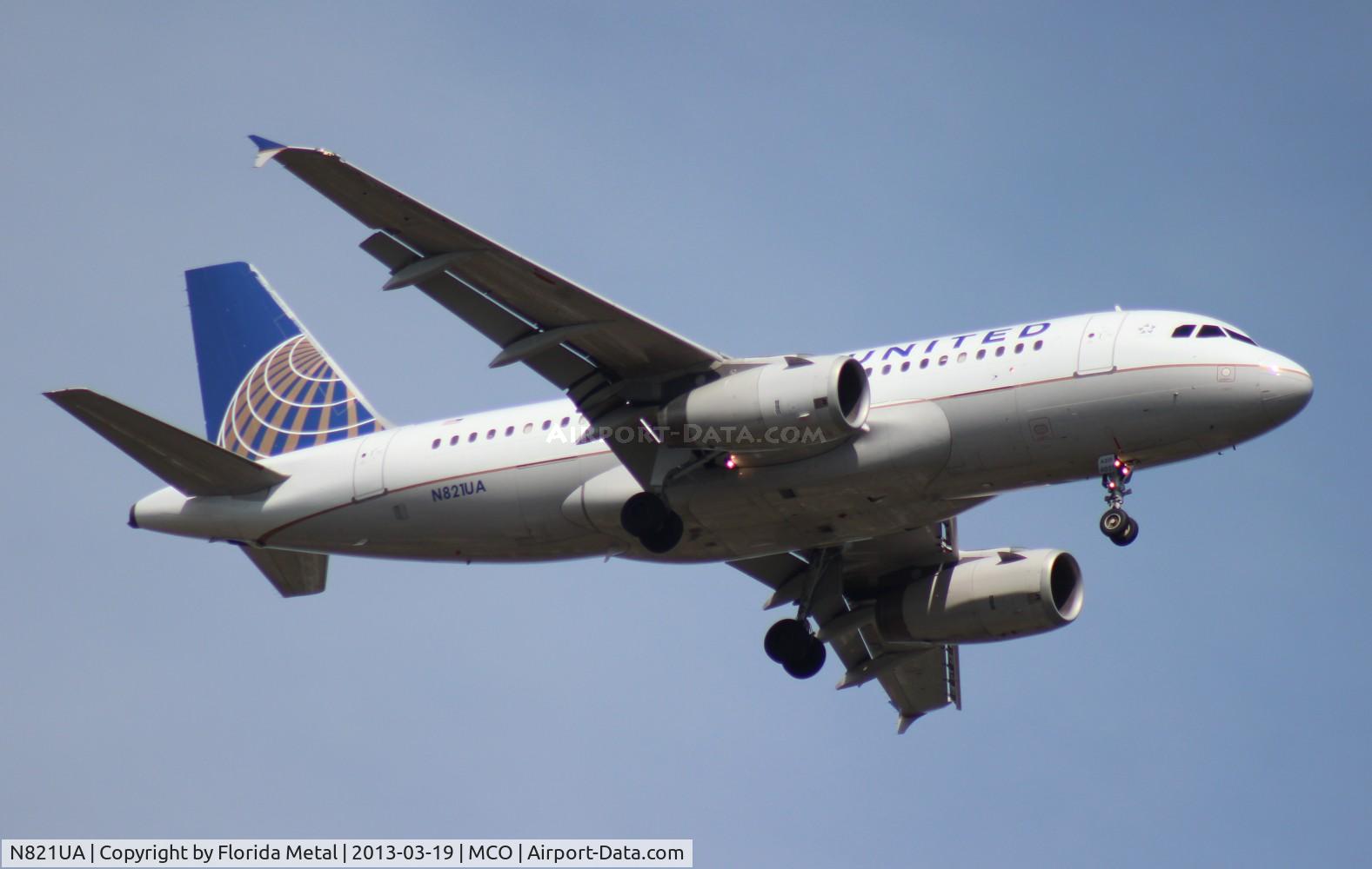 N821UA, 1998 Airbus A319-131 C/N 944, United A319
