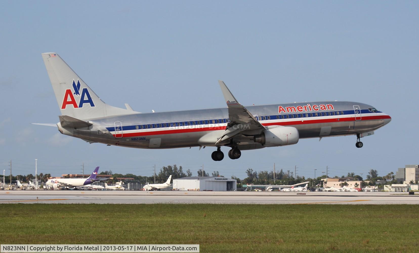 N823NN, 2010 Boeing 737-823 C/N 29560, American 737-800