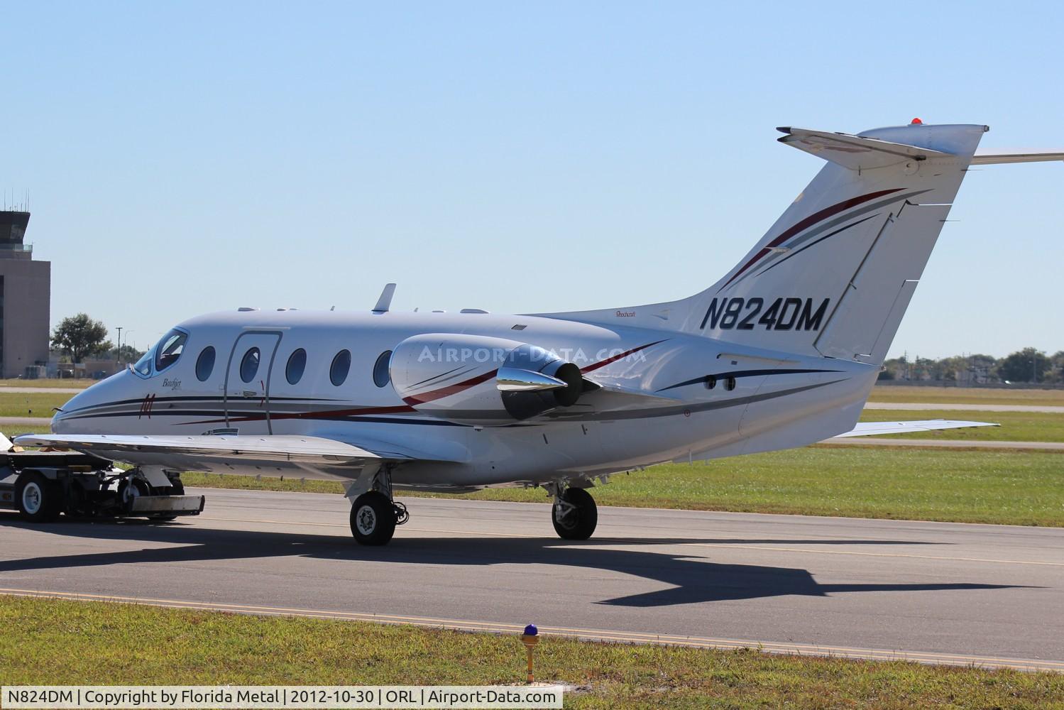 N824DM, 1997 Raytheon Aircraft Company 400A C/N RK-141, Beech 400A