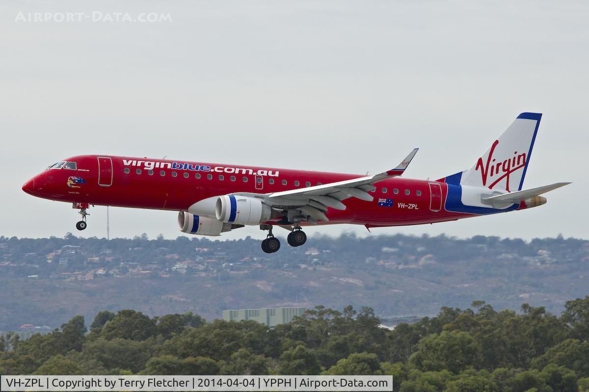 VH-ZPL, 2008 Embraer 190AR (ERJ-190-100IGW) C/N 19000220, Embraer ERJ-190-100IGW 190AR, c/n: 19000220 of Virgin at Perth Int